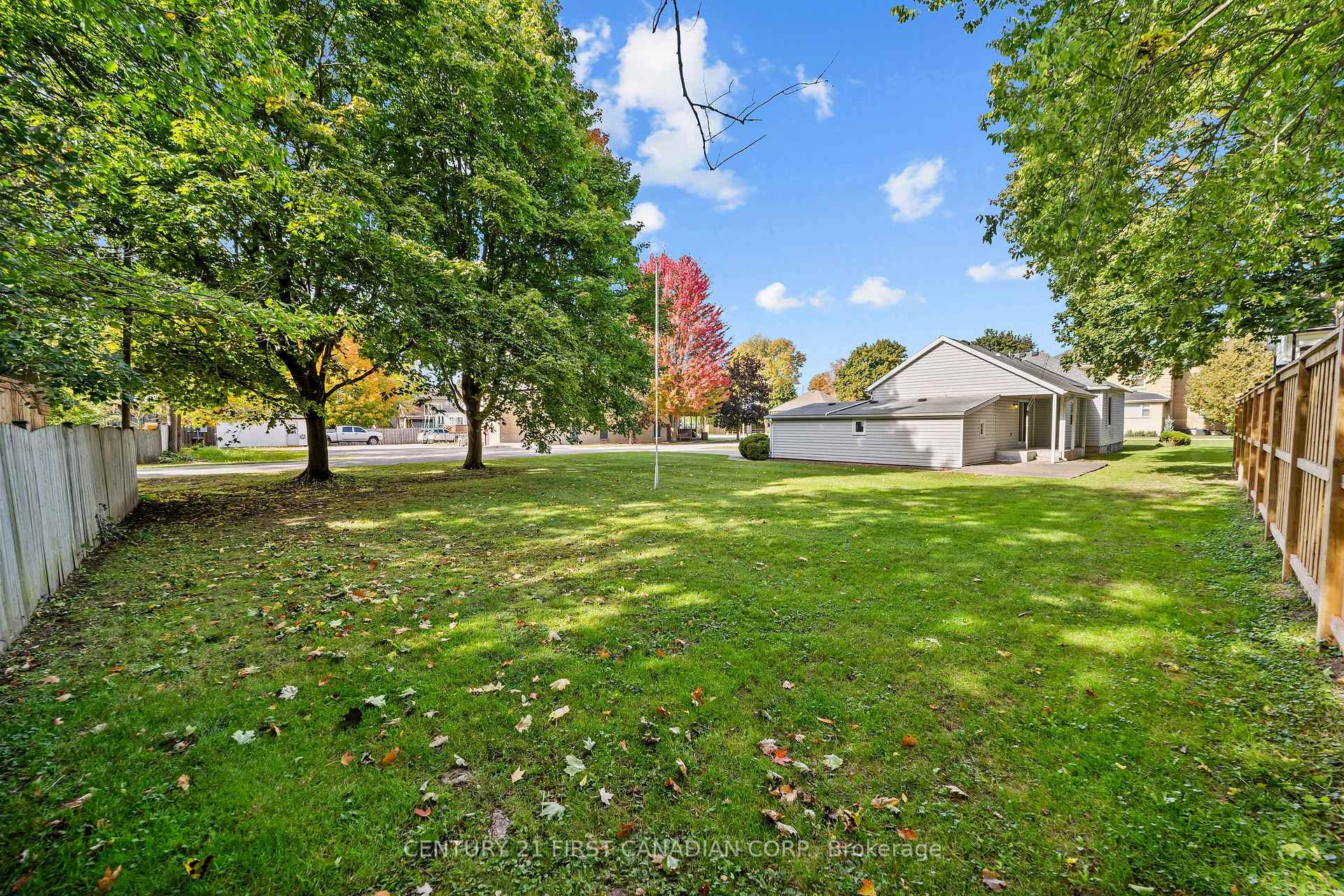 Photo 11 of 163 George Street, North Middlesex, Ailsa Craig — HOMEH