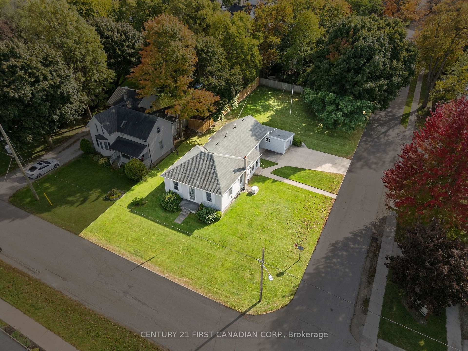 Photo 14 of 163 George Street, North Middlesex, Ailsa Craig — HOMEH