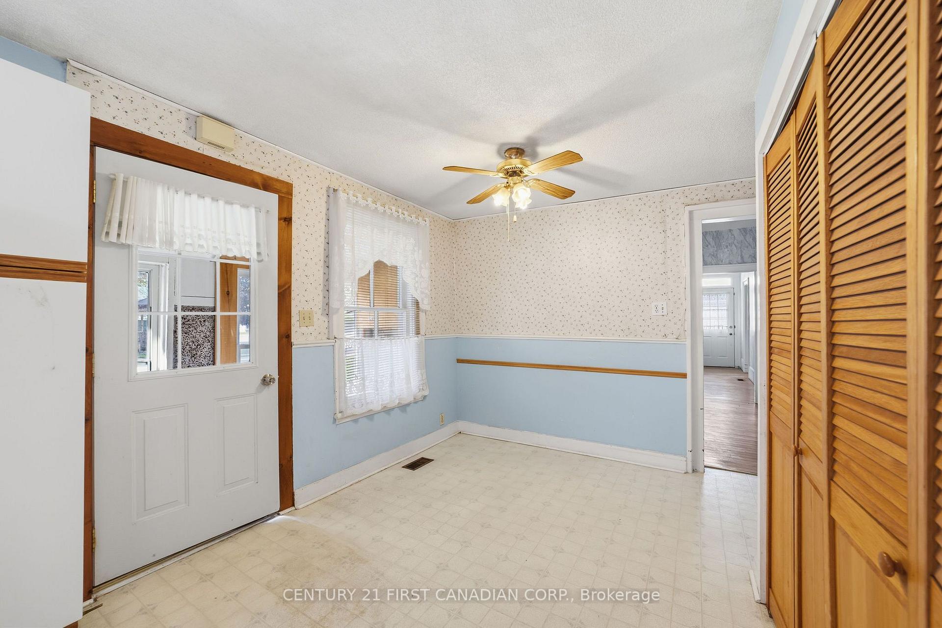Photo 19 of 163 George Street, North Middlesex, Ailsa Craig — HOMEH