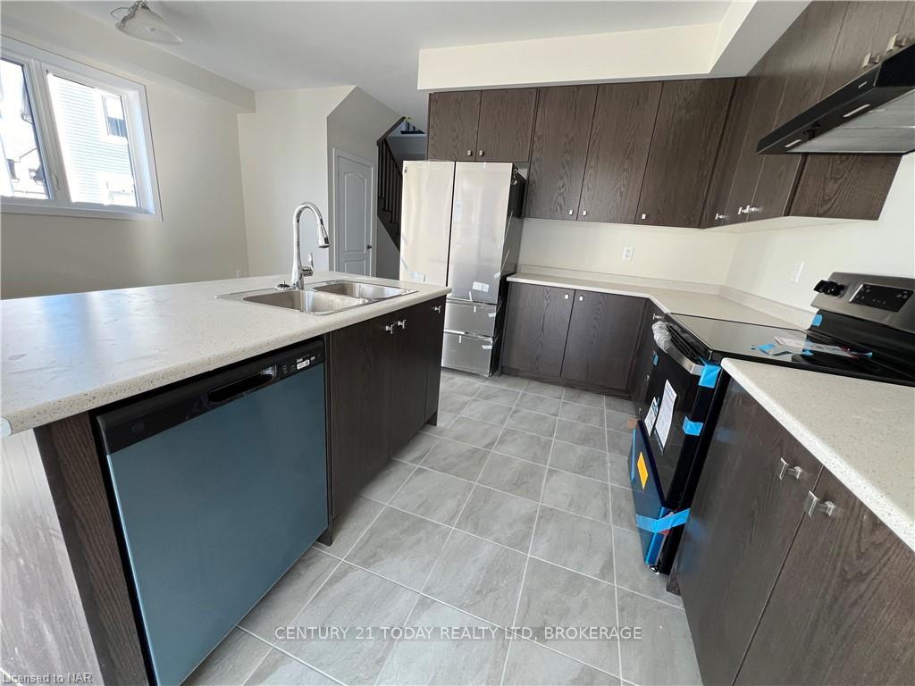 Photo 7 of 59 Rudder Road, Welland, Dain City — HOMEH