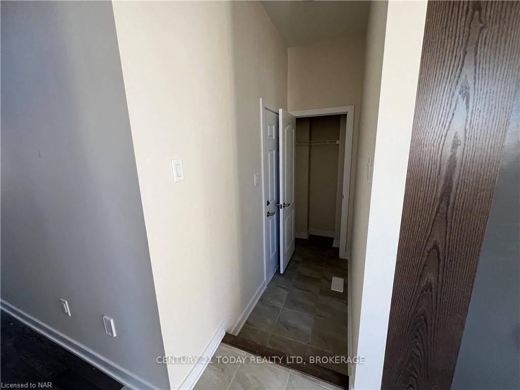 Photo 11 of 59 Rudder Road, Welland, Dain City — HOMEH