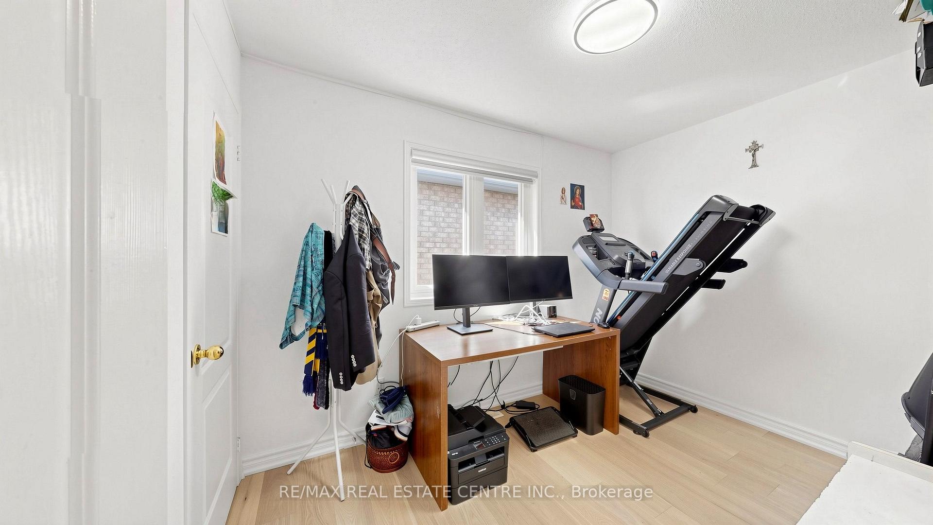 Photo 34 of 351 Wildgrass Road, Mississauga, Cooksville — HOMEH