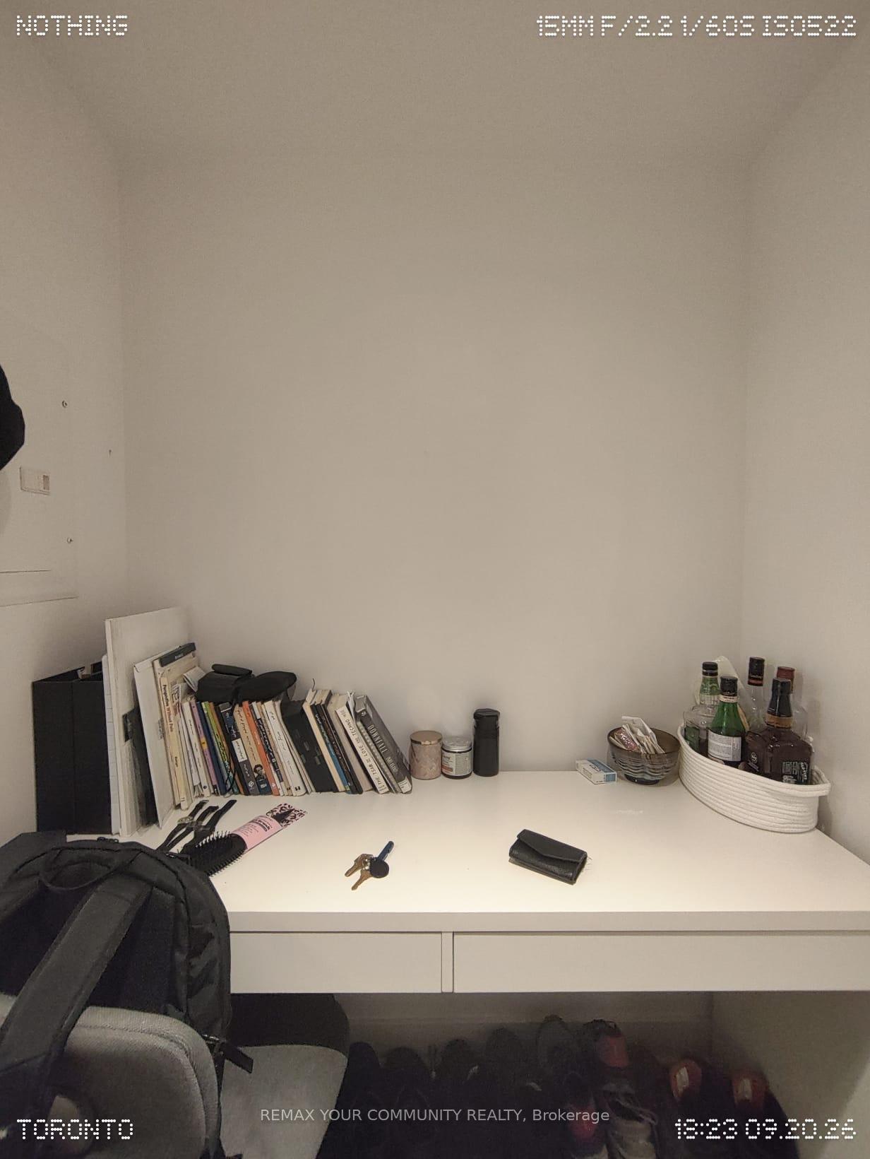 Photo 6 of Unit 904, 58 Orchard View Boulevard, Toronto, Yonge-Eglinton — HOMEH