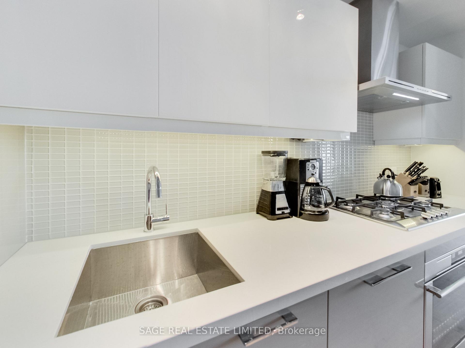 Photo 10 of Unit 502, 41 Ossington Avenue, Toronto, Trinity-Bellwoods — HOMEH