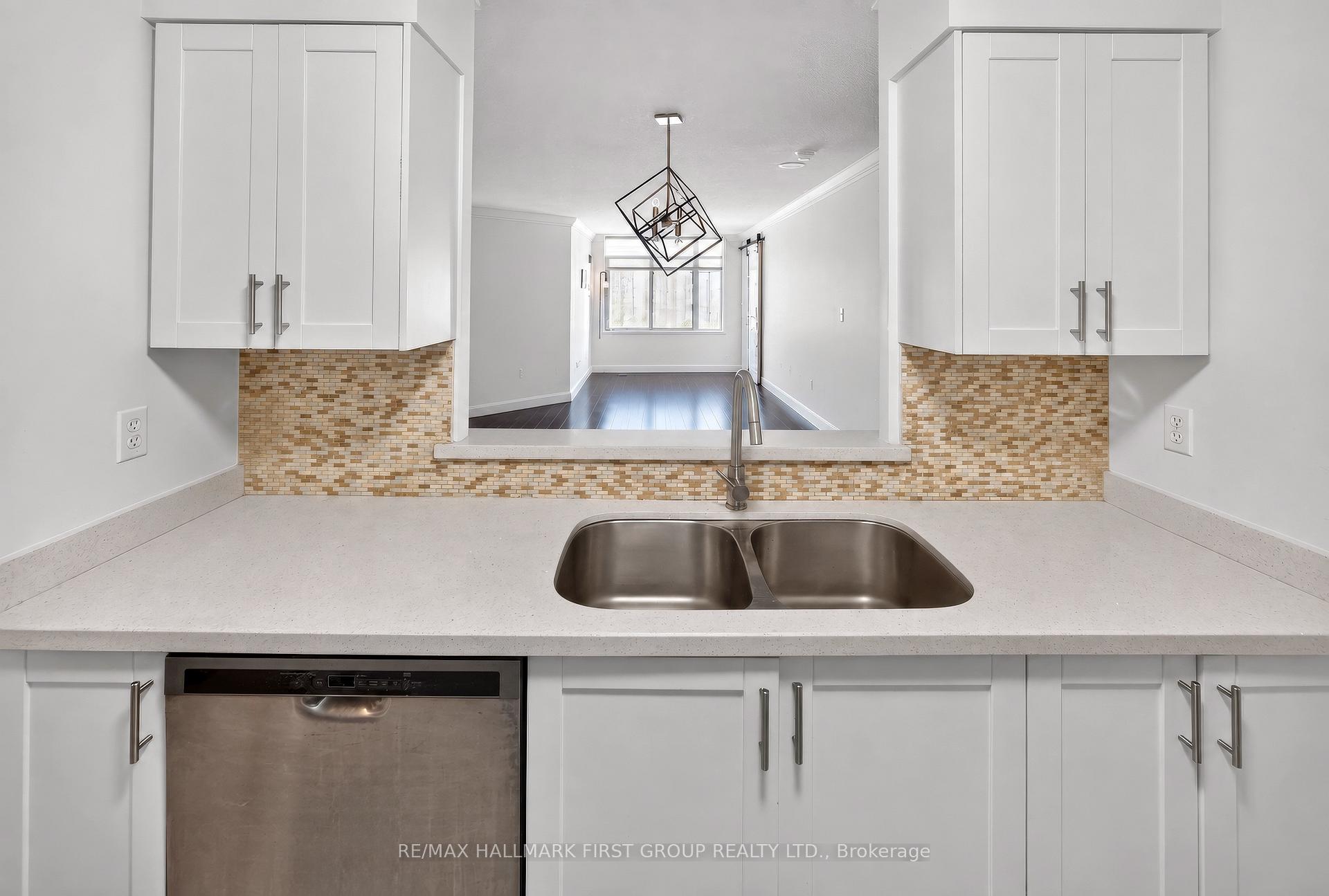 Photo 13 of Unit 705, 70 Mill Street, Toronto, Waterfront Communities — HOMEH
