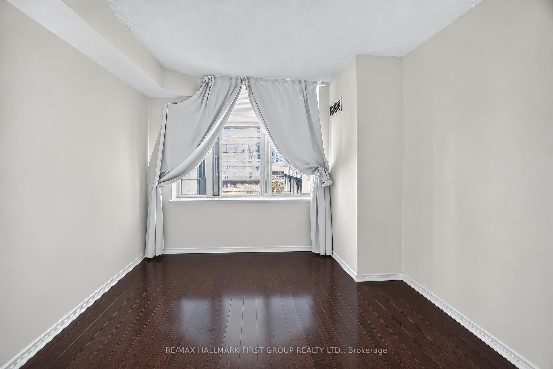 Photo 24 of Unit 705, 70 Mill Street, Toronto, Waterfront Communities — HOMEH