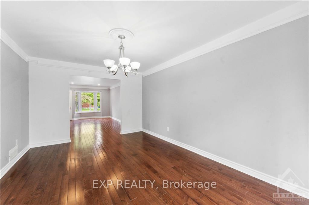 Photo 8 of 152 Twyford Street, Ottawa, Hunt Club — HOMEH