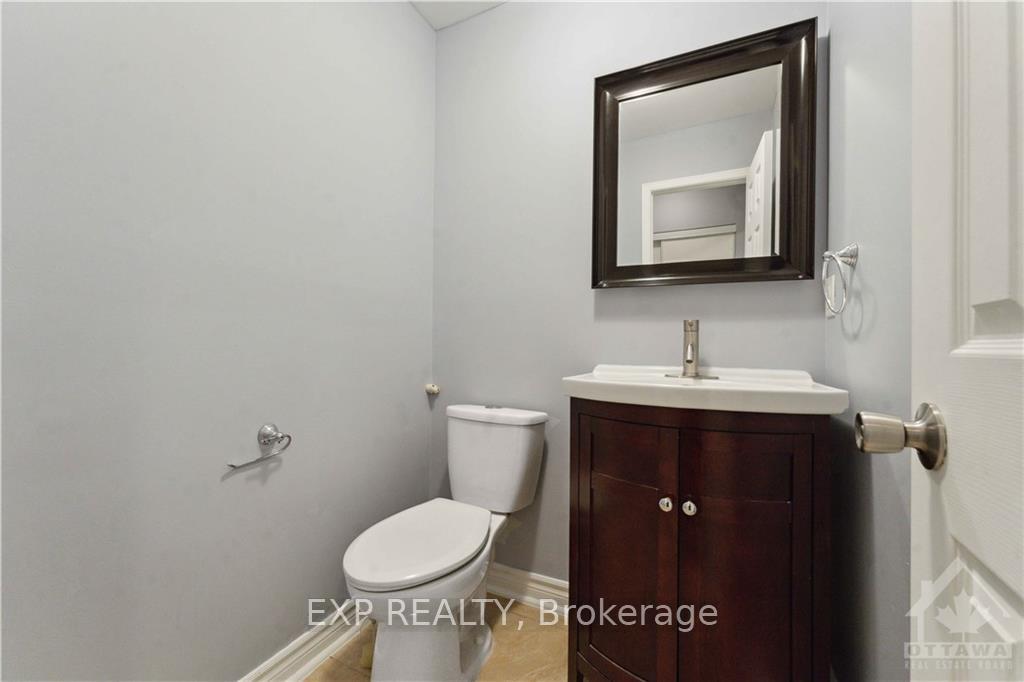 Photo 16 of 152 Twyford Street, Ottawa, Hunt Club — HOMEH