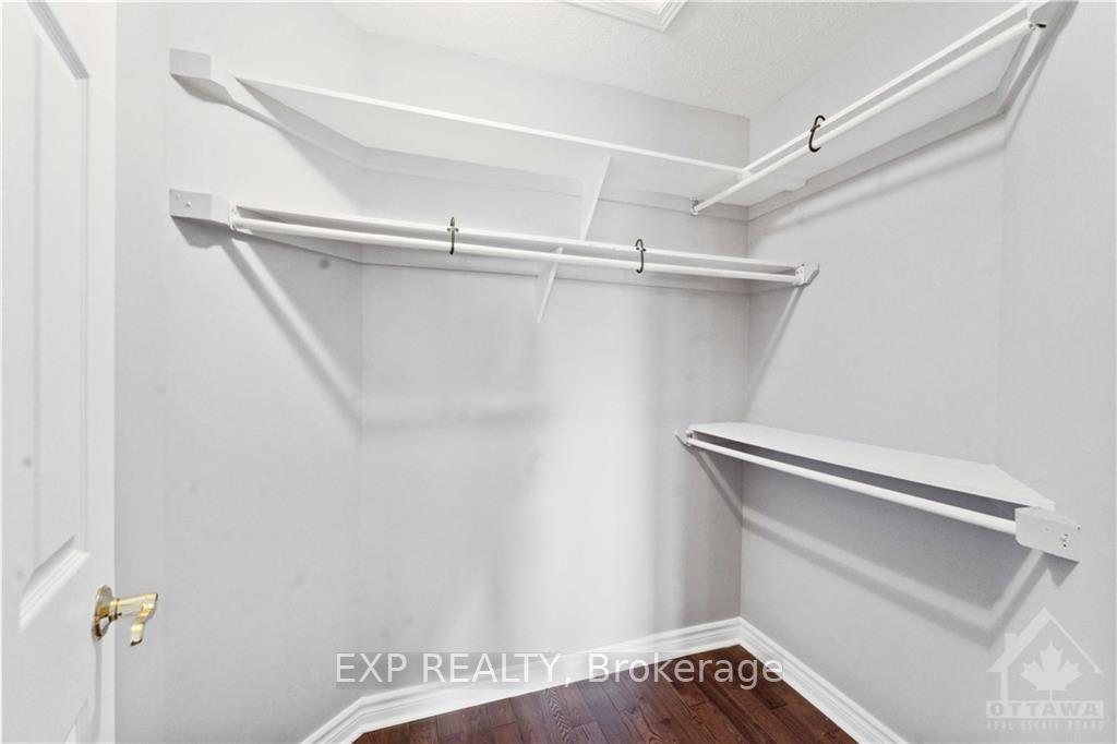 Photo 18 of 152 Twyford Street, Ottawa, Hunt Club — HOMEH