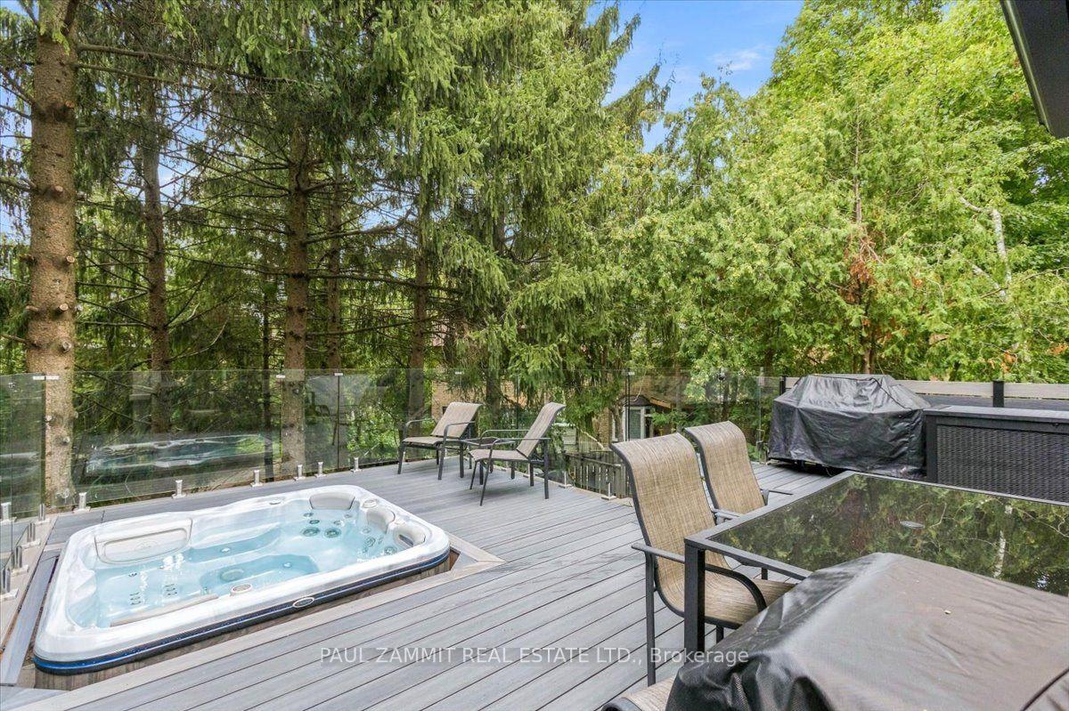 Photo 12 of 16 Pine Knoll Gate, Markham, Bayview Fairway-Bayview Country Club Estates — HOMEH