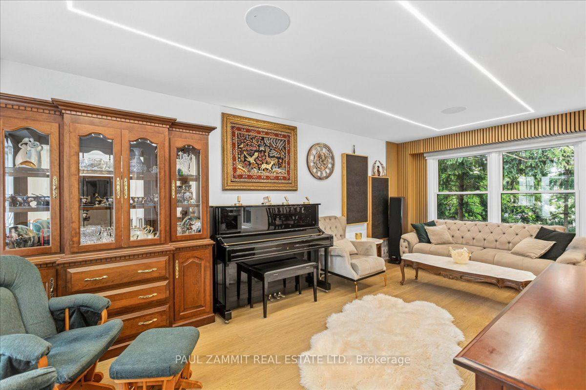 Photo 13 of 16 Pine Knoll Gate, Markham, Bayview Fairway-Bayview Country Club Estates — HOMEH