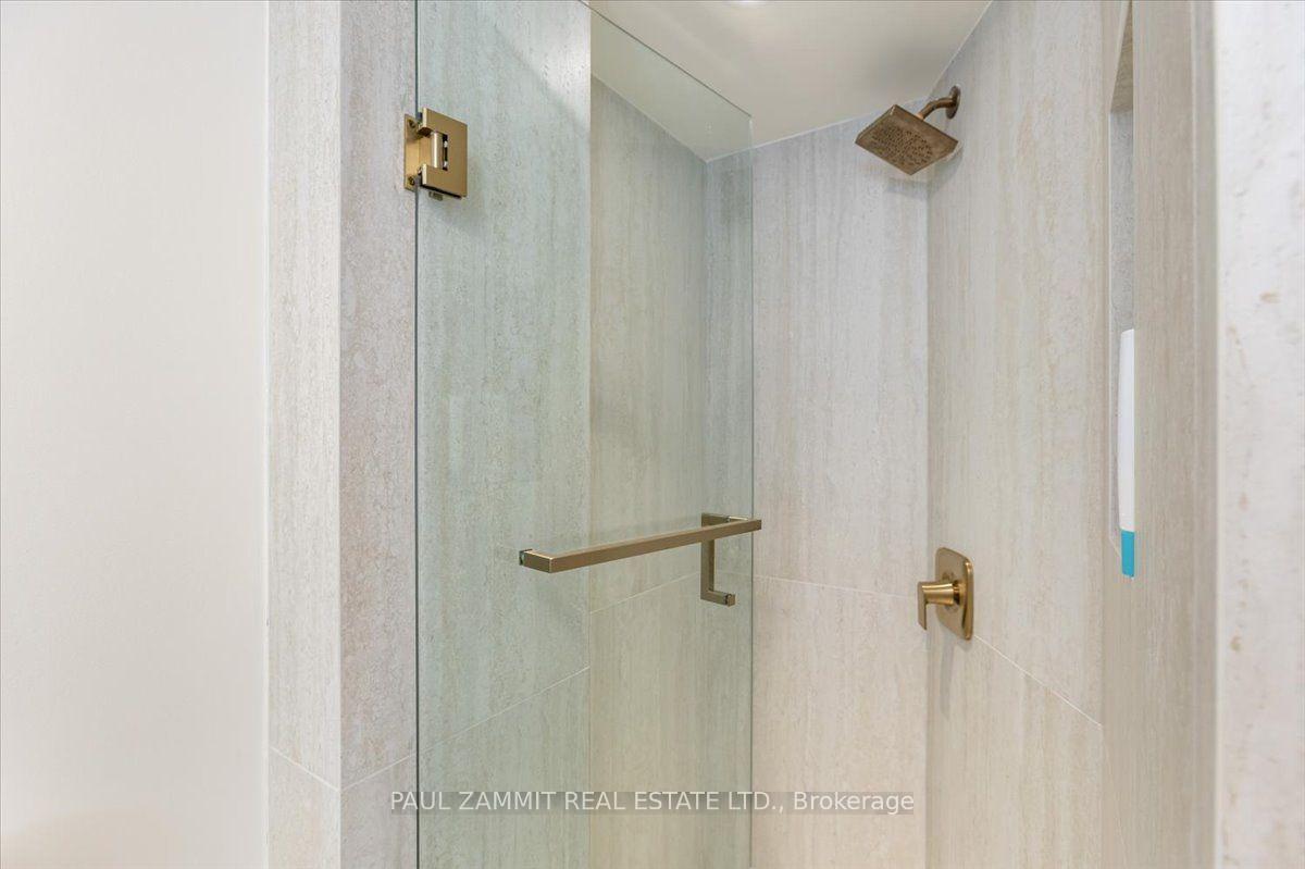Photo 38 of 16 Pine Knoll Gate, Markham, Bayview Fairway-Bayview Country Club Estates — HOMEH