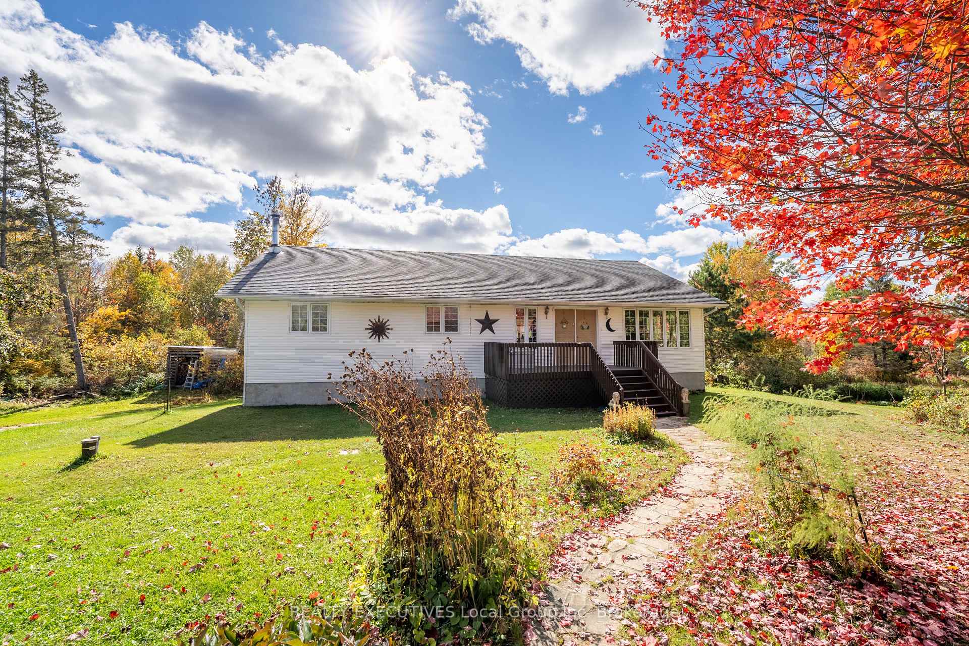 Photo 4 of 1702 South Shore Road, Chisholm — HOMEH
