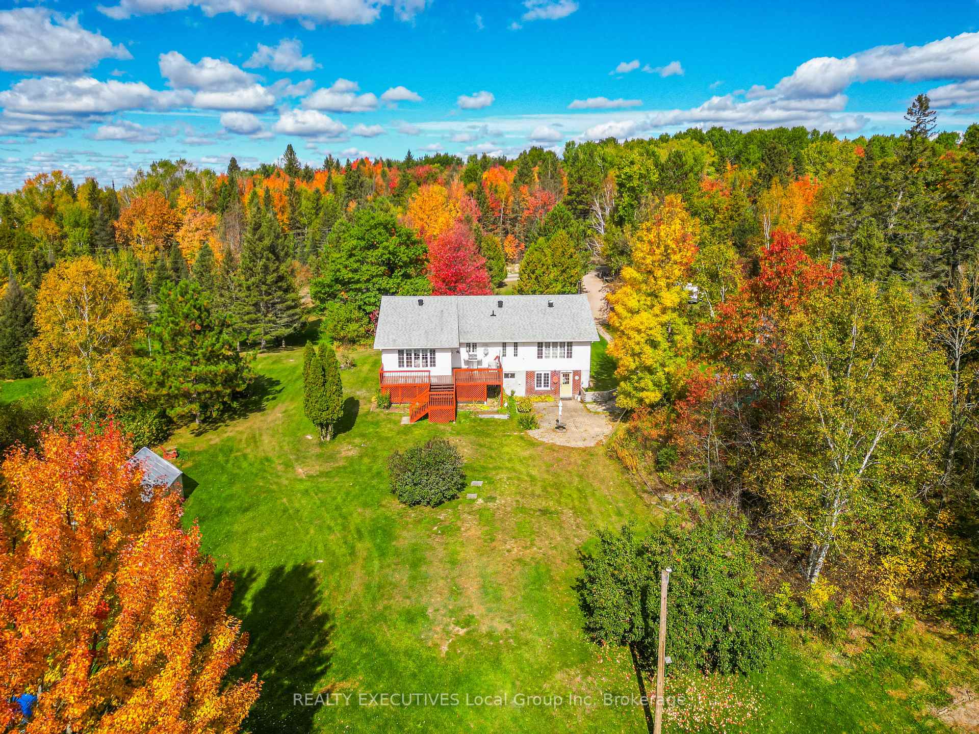 Photo 18 of 1702 South Shore Road, Chisholm — HOMEH