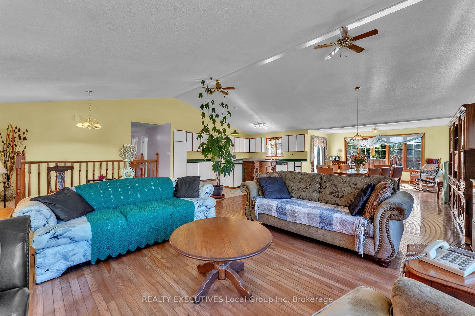 Photo 26 of 1702 South Shore Road, Chisholm — HOMEH