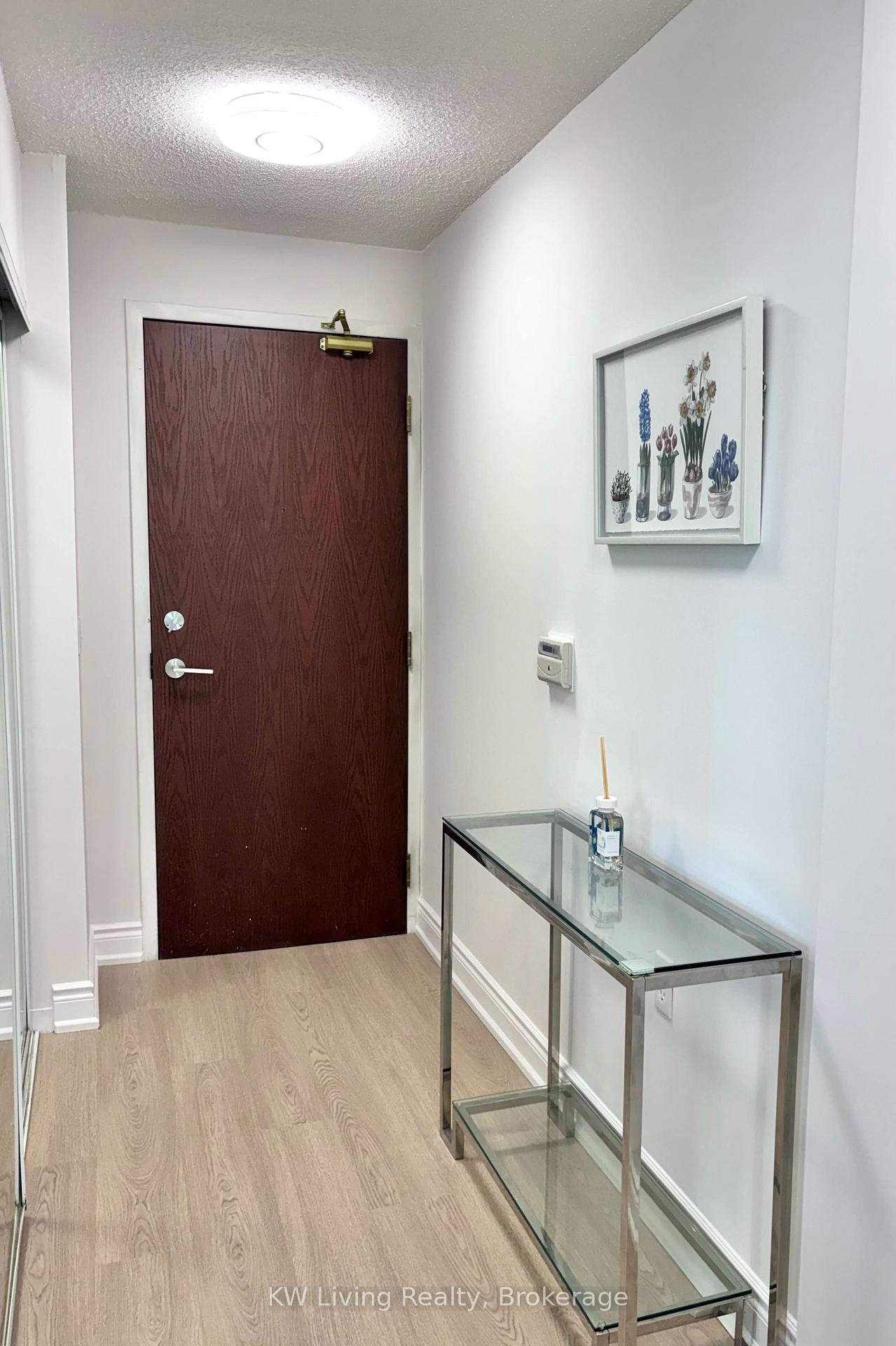 Photo of Unit 811, 28 Olive Avenue