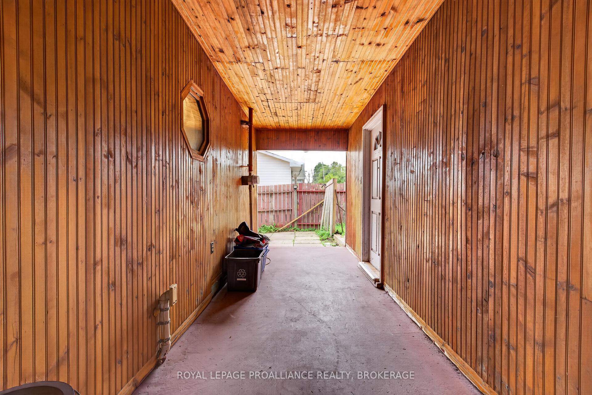 Photo 22 of 2 Virginia Street, Kingston, Rideau — HOMEH