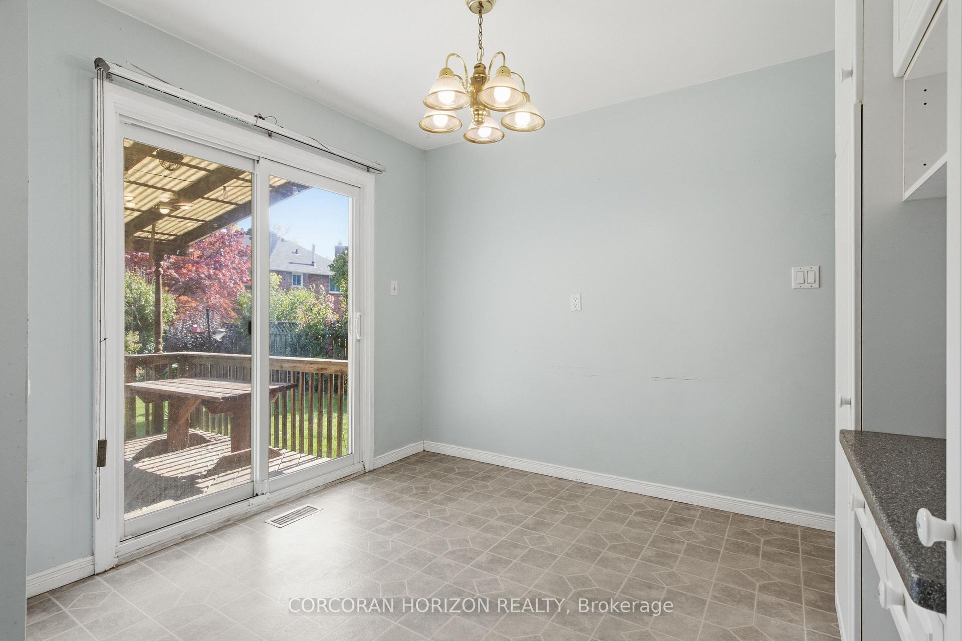 Photo 16 of 3024 Riverview Street, Oakville, Bronte — HOMEH
