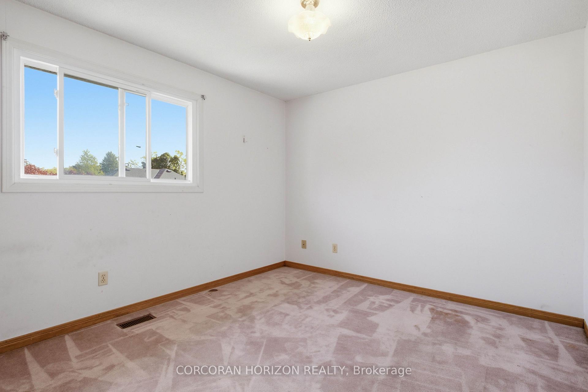 Photo 24 of 3024 Riverview Street, Oakville, Bronte — HOMEH