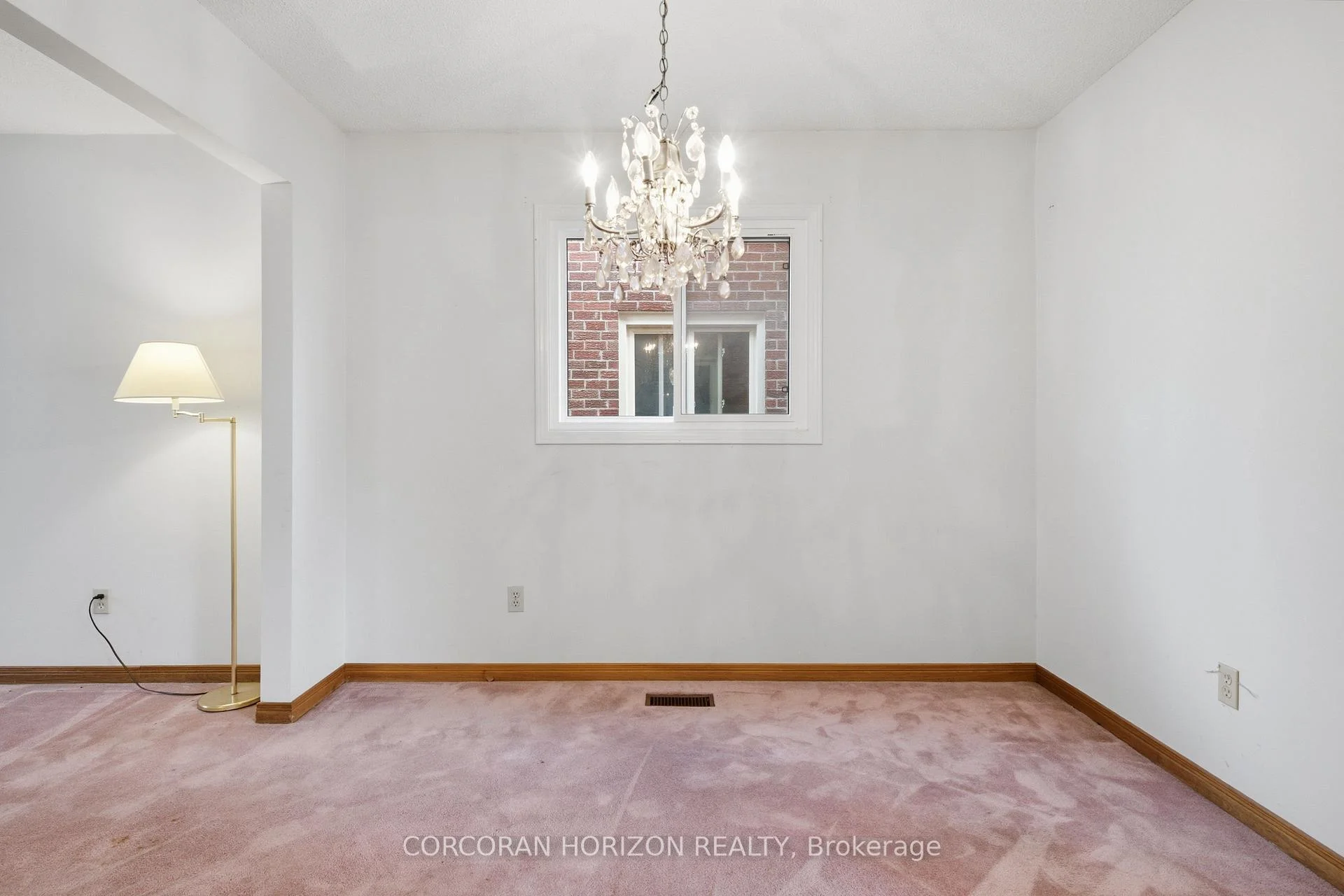 Photo 7 of 3024 Riverview Street, Oakville, Bronte — HOMEH