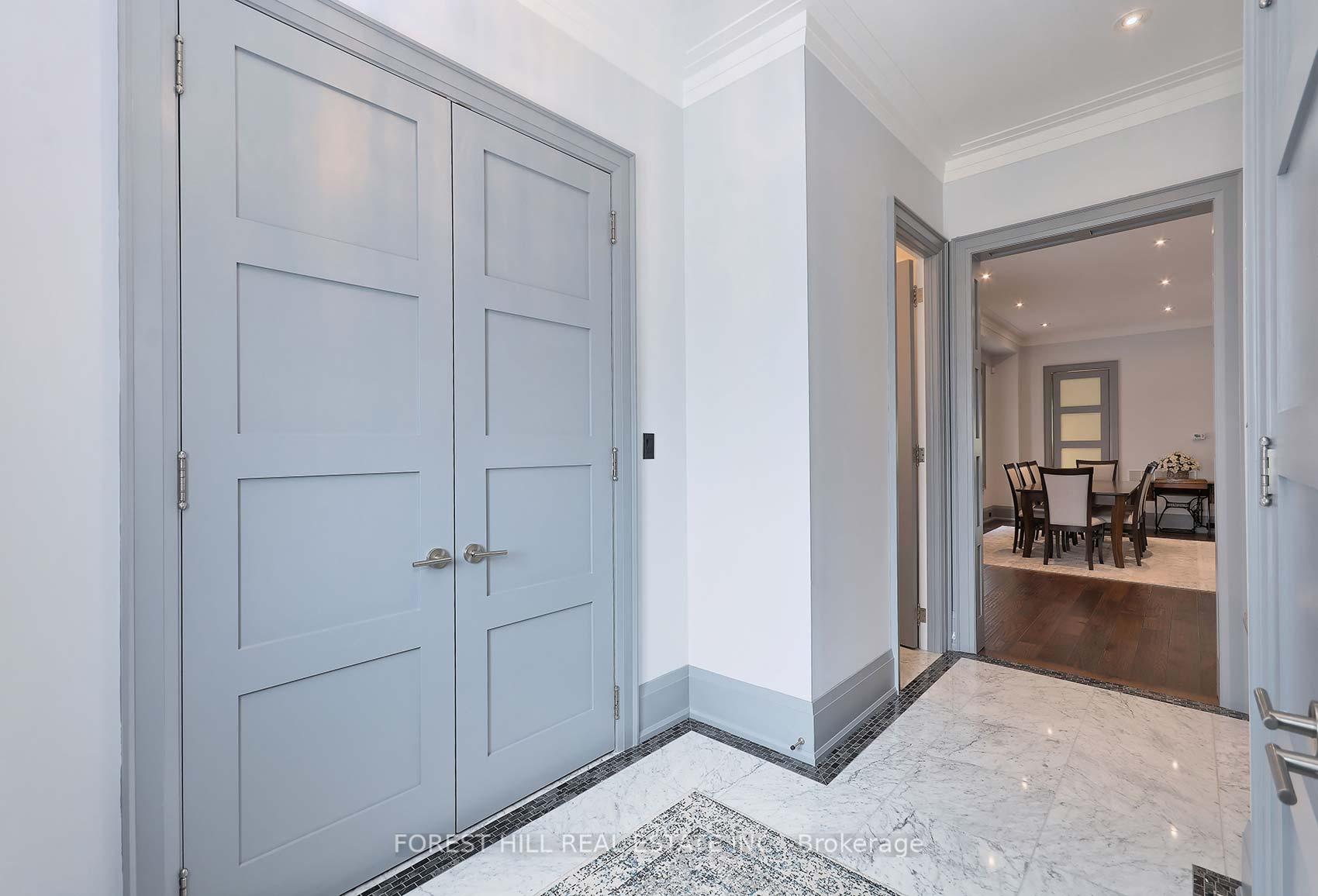 Photo 4 of 200 Clanton Park Road, North York, Clanton Park — HOMEH
