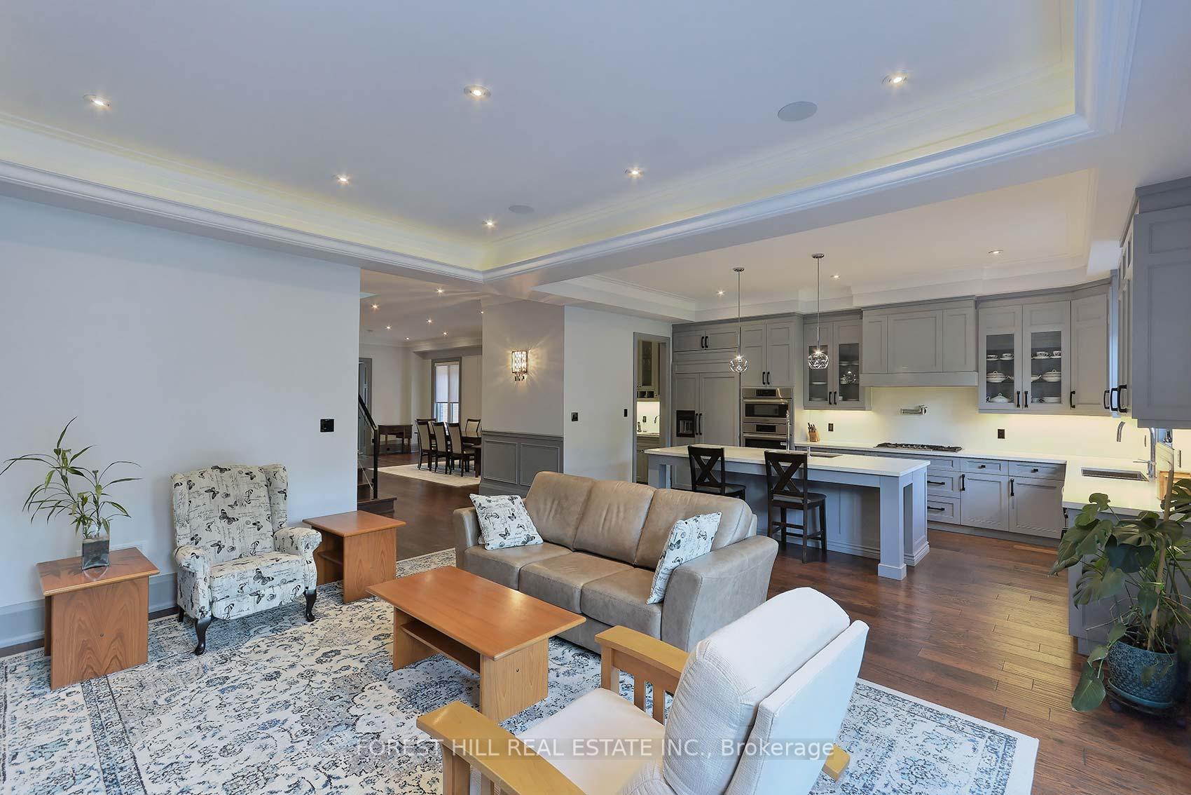 Photo 6 of 200 Clanton Park Road, North York, Clanton Park — HOMEH