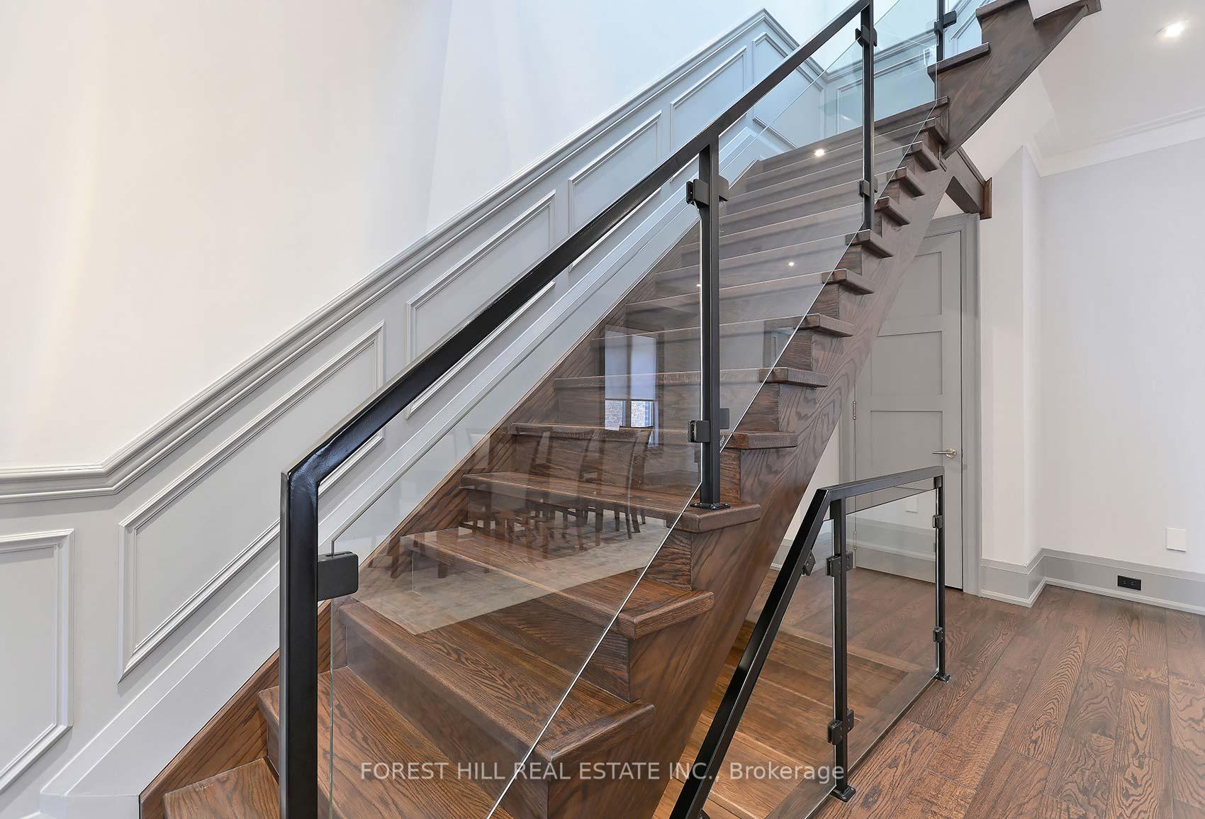 Photo 13 of 200 Clanton Park Road, North York, Clanton Park — HOMEH