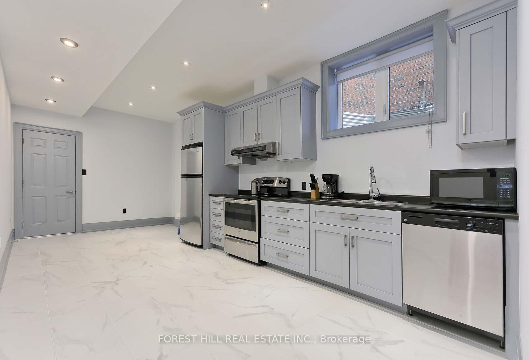 Photo 28 of 200 Clanton Park Road, North York, Clanton Park — HOMEH