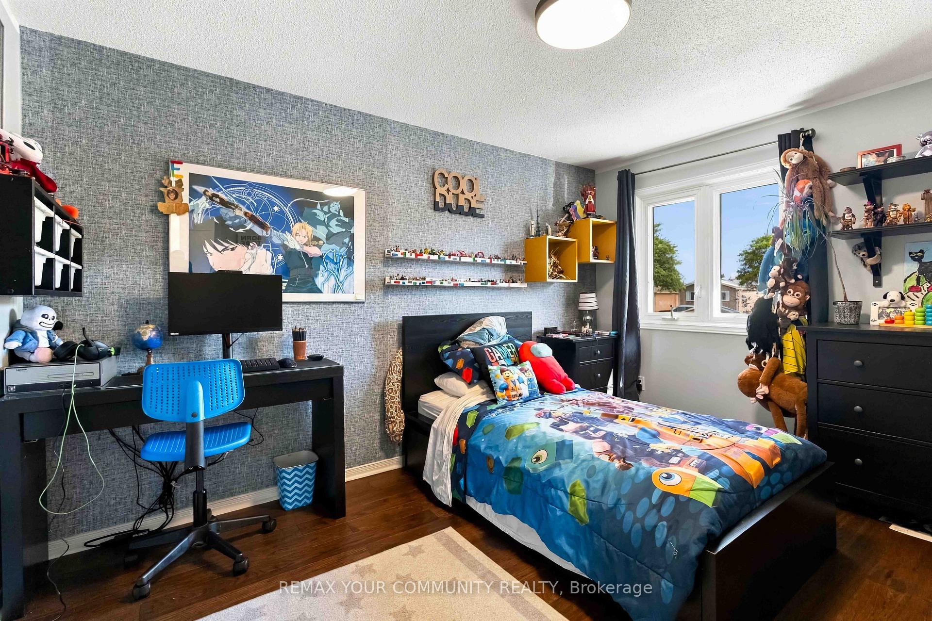 Photo 23 of 7013 Hickling Crescent, Mississauga, Meadowvale — HOMEH