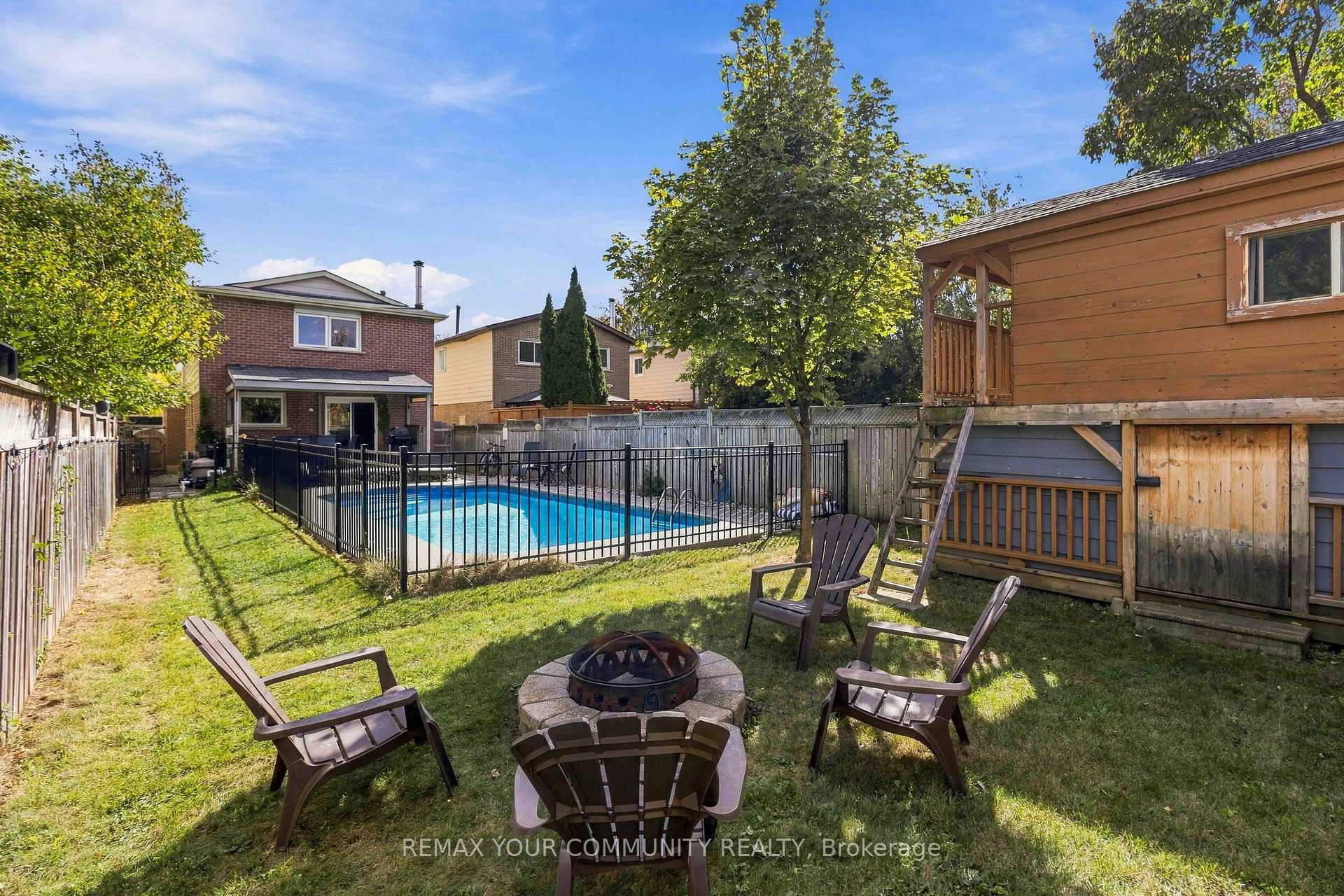 Photo 35 of 7013 Hickling Crescent, Mississauga, Meadowvale — HOMEH
