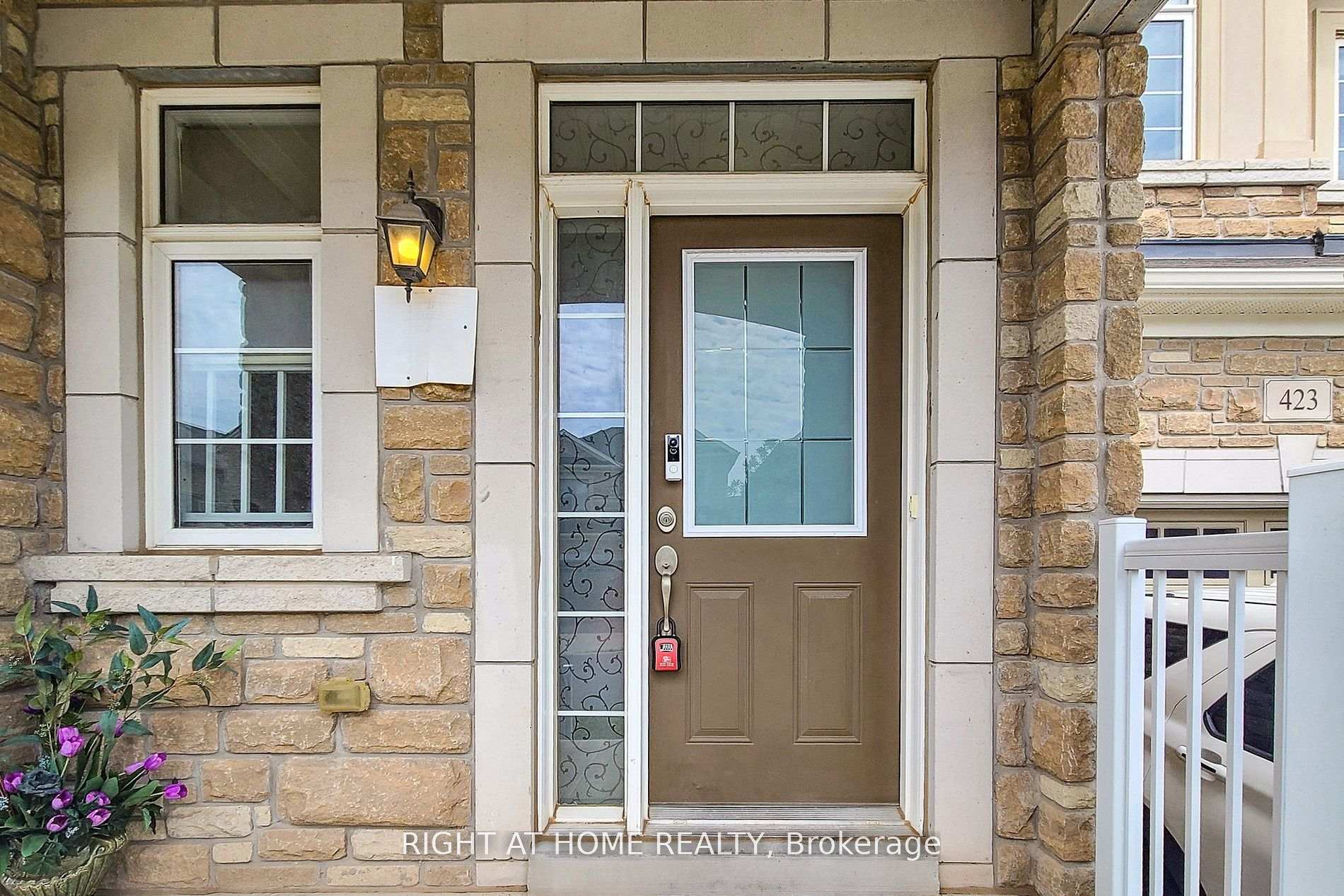 Photo 2 of 423 Grindstone Trail, Oakville, Joshua Meadows — HOMEH