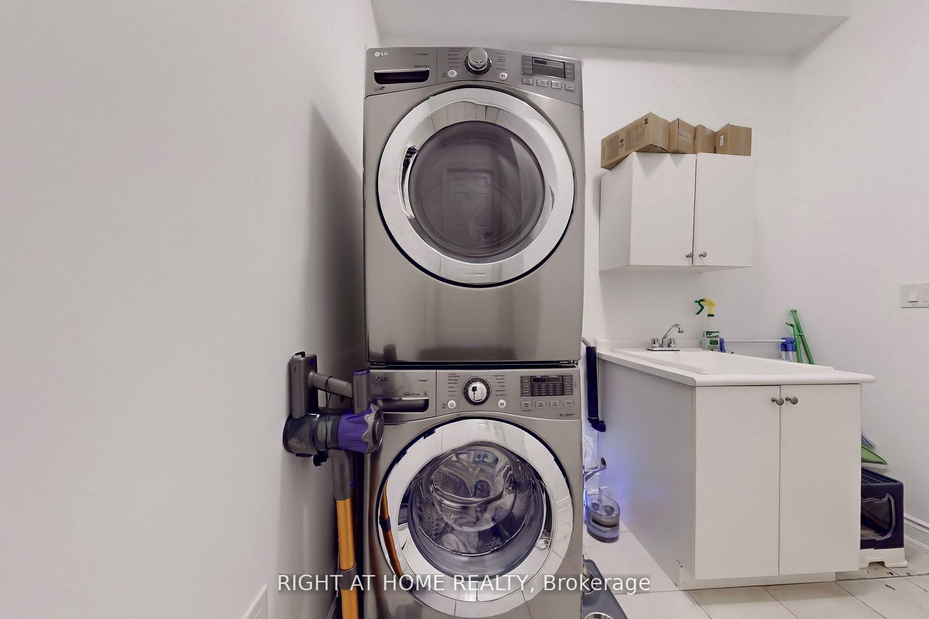 Photo 12 of 423 Grindstone Trail, Oakville, Joshua Meadows — HOMEH
