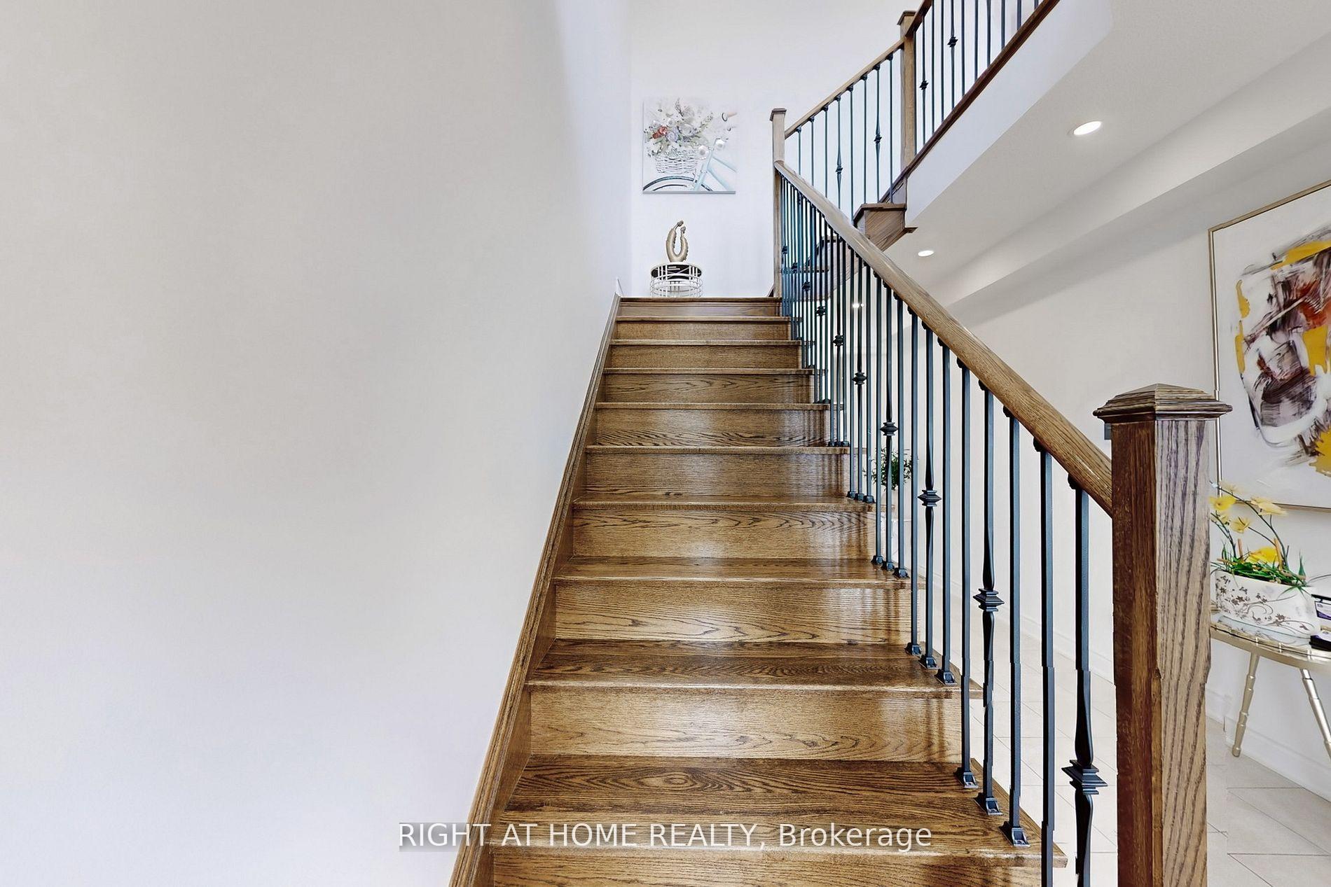 Photo 16 of 423 Grindstone Trail, Oakville, Joshua Meadows — HOMEH