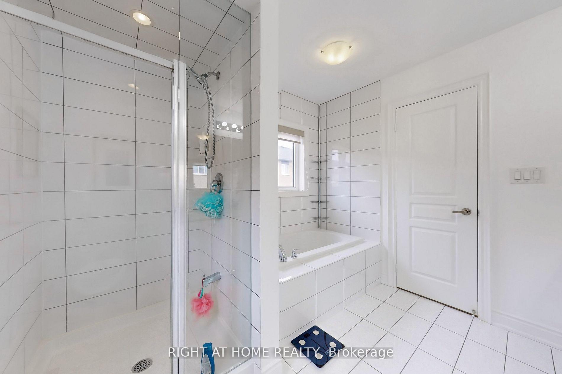 Photo 25 of 423 Grindstone Trail, Oakville, Joshua Meadows — HOMEH