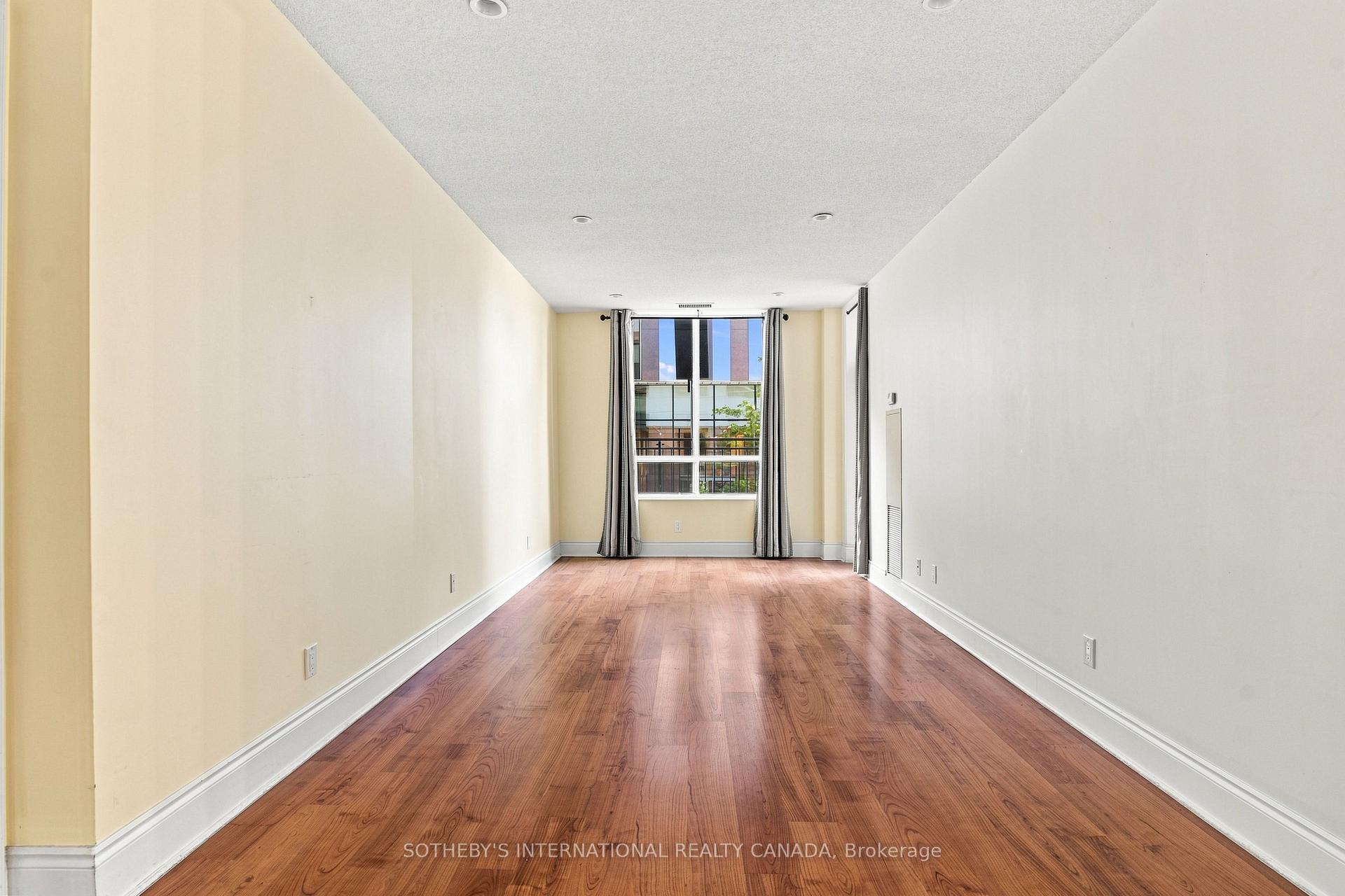 Photo 6 of Unit 115, 5233 Dundas Street, Etobicoke, Islington-City Centre West — HOMEH