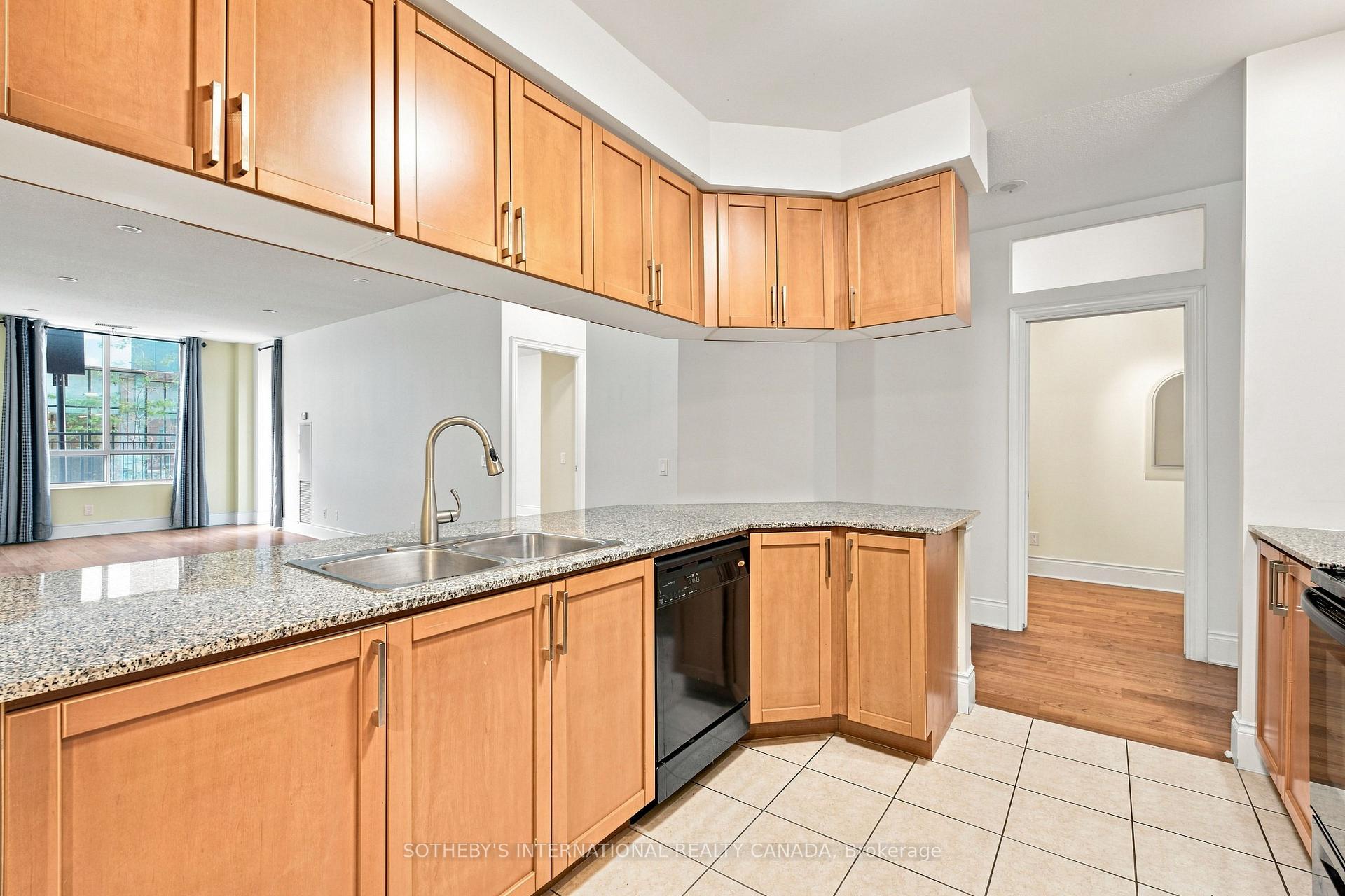 Photo 10 of Unit 115, 5233 Dundas Street, Etobicoke, Islington-City Centre West — HOMEH