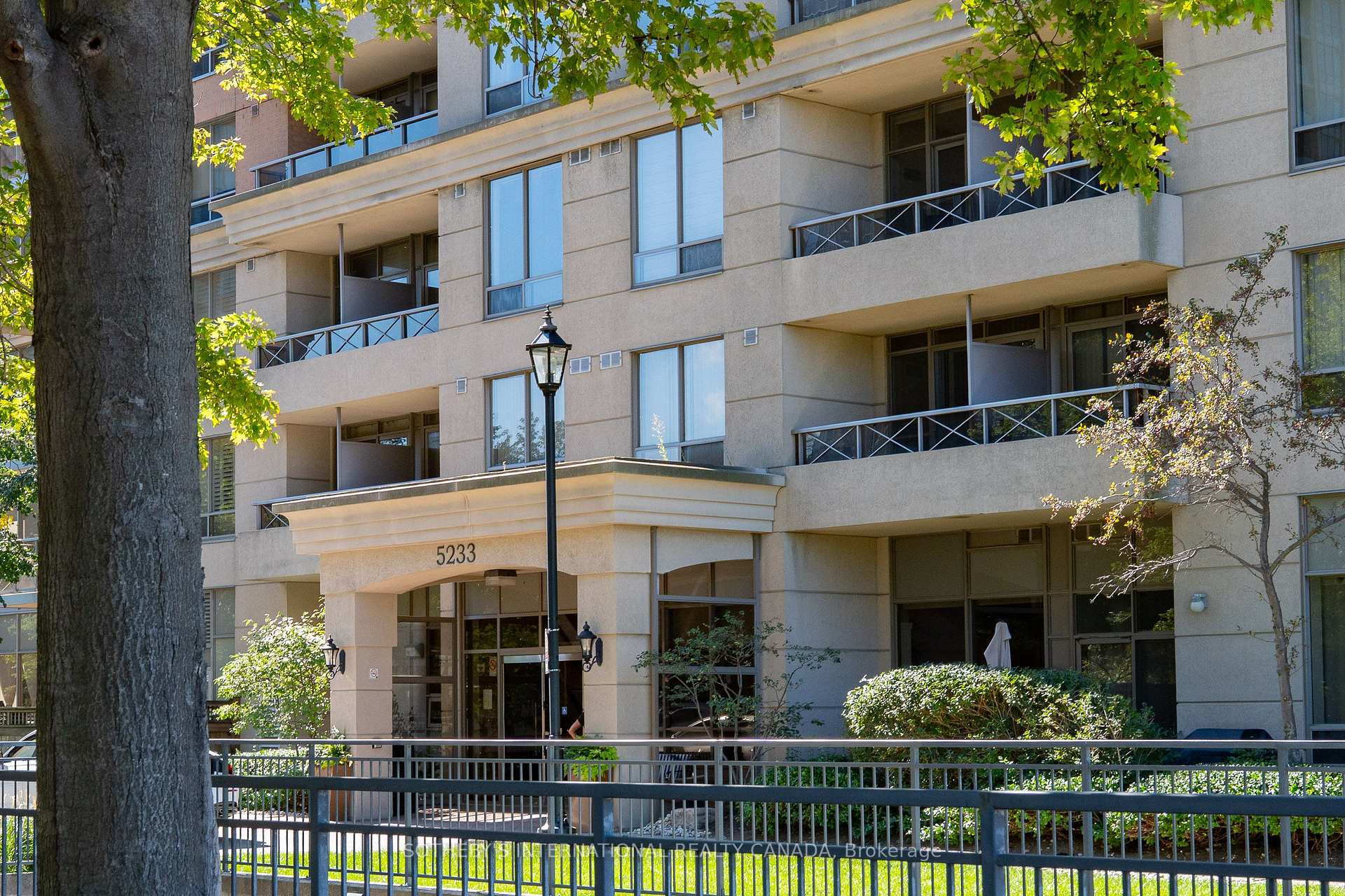 Photo 25 of Unit 115, 5233 Dundas Street, Etobicoke, Islington-City Centre West — HOMEH