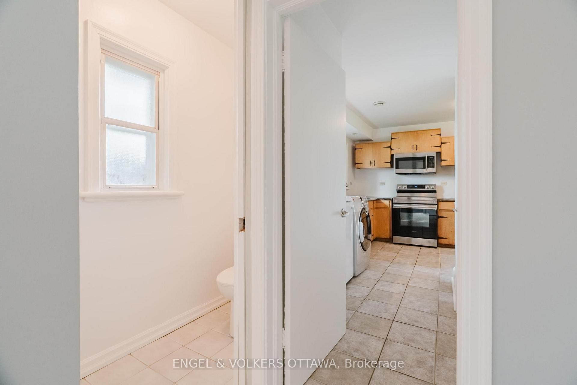 Photo 17 of 1994 Carling Avenue, Ottawa, McKellar Heights/Glabar Park — HOMEH