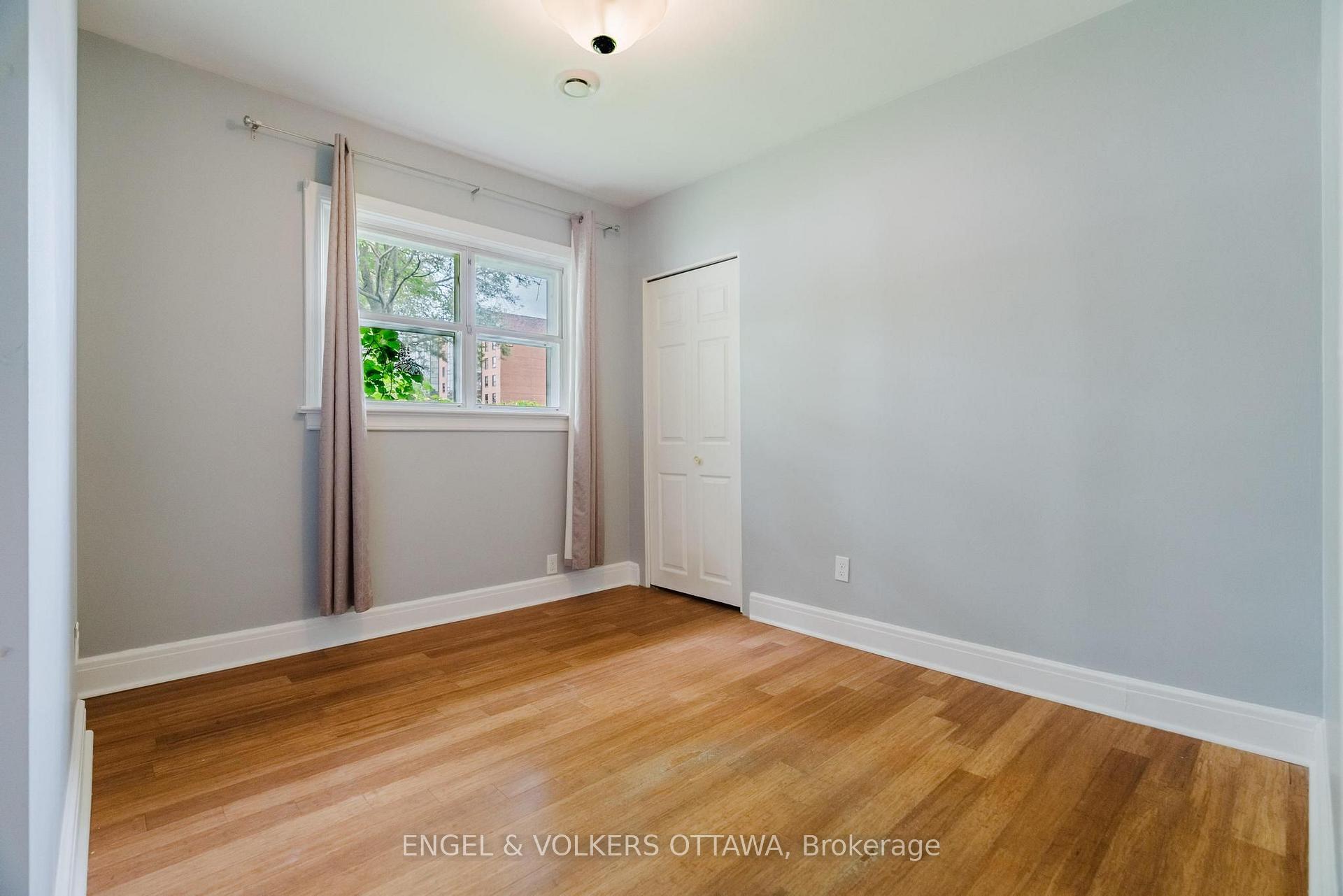 Photo 27 of 1994 Carling Avenue, Ottawa, McKellar Heights/Glabar Park — HOMEH