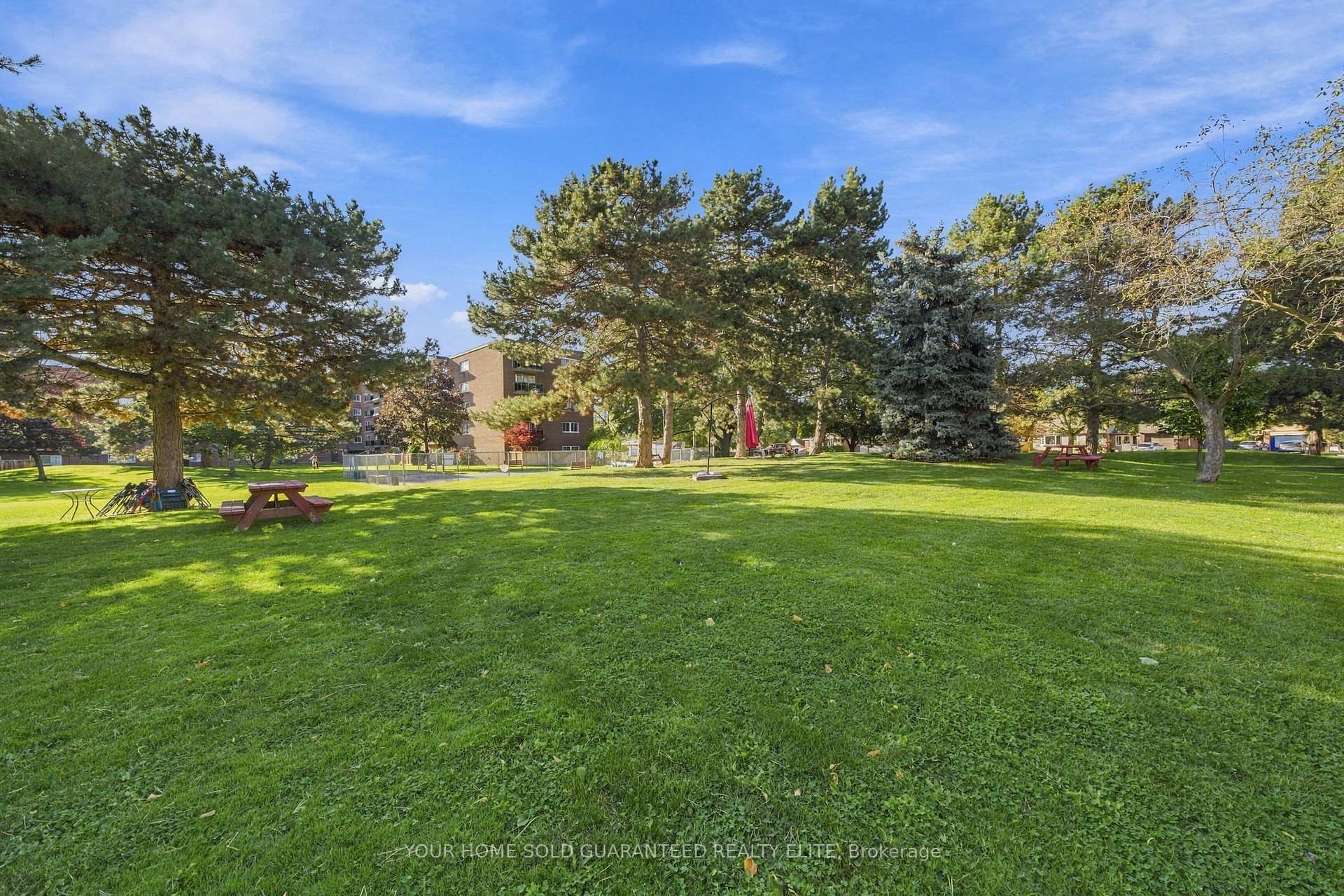 Photo 14 of Unit 506, 198 Scott Street, St. Catharines, Fairview — HOMEH