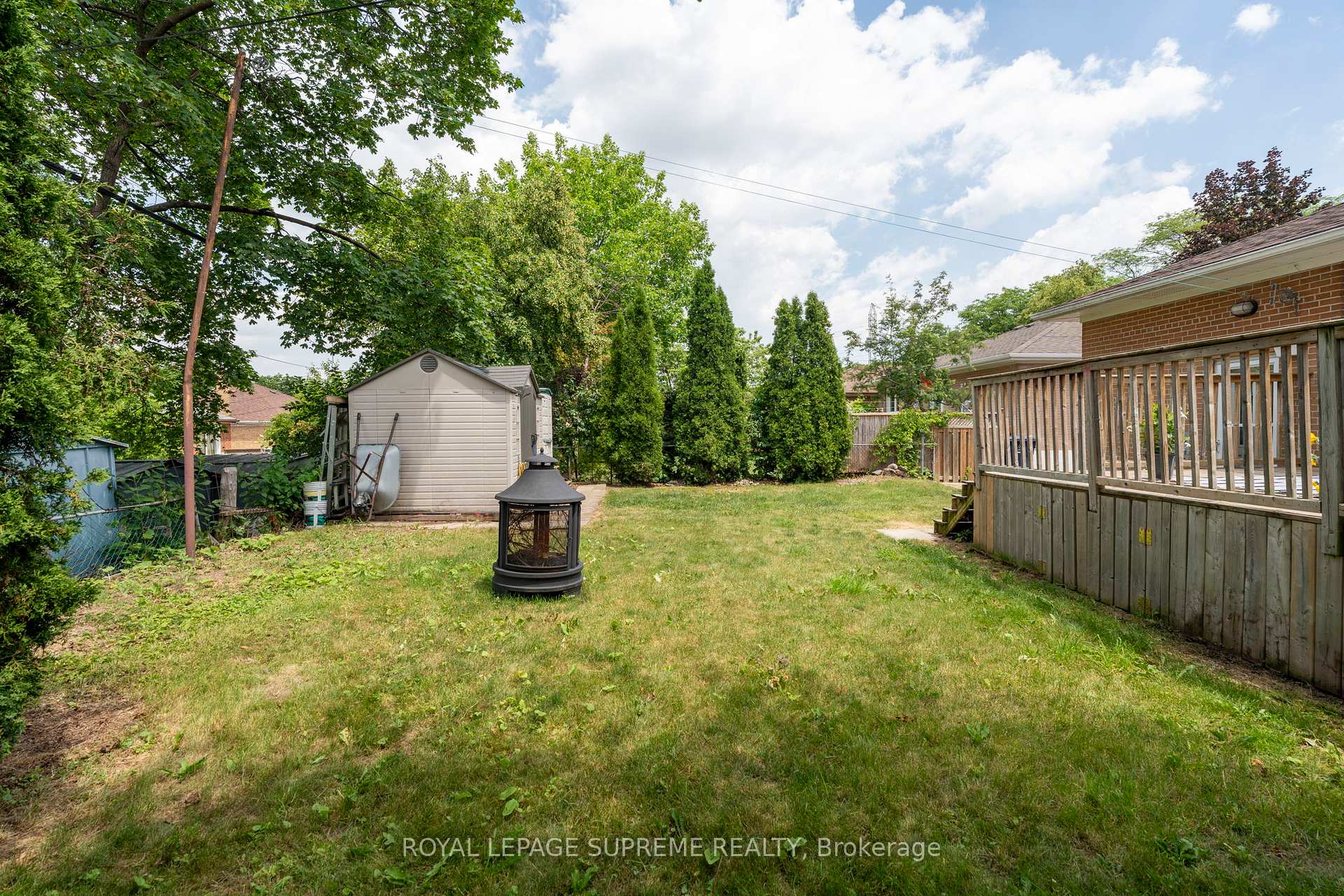 Photo 43 of 30 Benway Drive, Etobicoke, Rexdale-Kipling — HOMEH