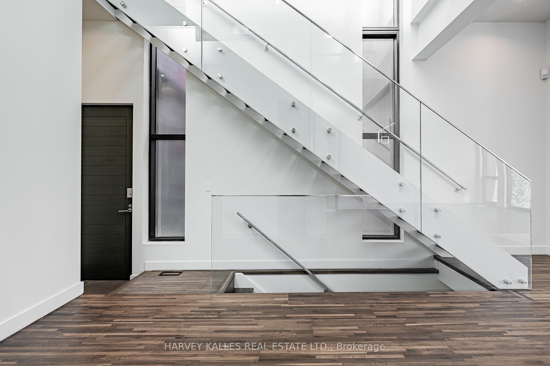 Photo 9 of 5 Braemar Avenue, Toronto, Forest Hill South — HOMEH