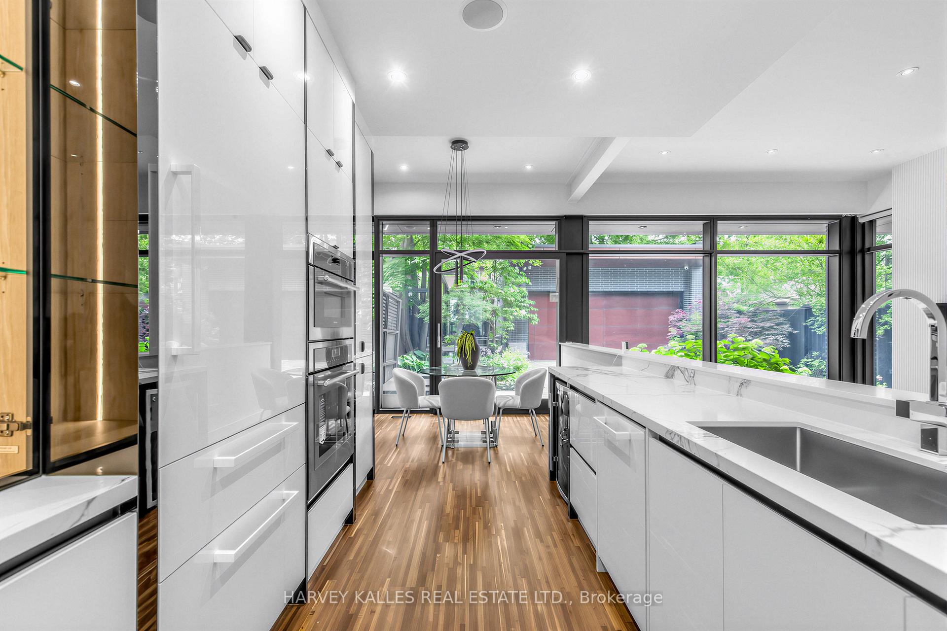 Photo 12 of 5 Braemar Avenue, Toronto, Forest Hill South — HOMEH