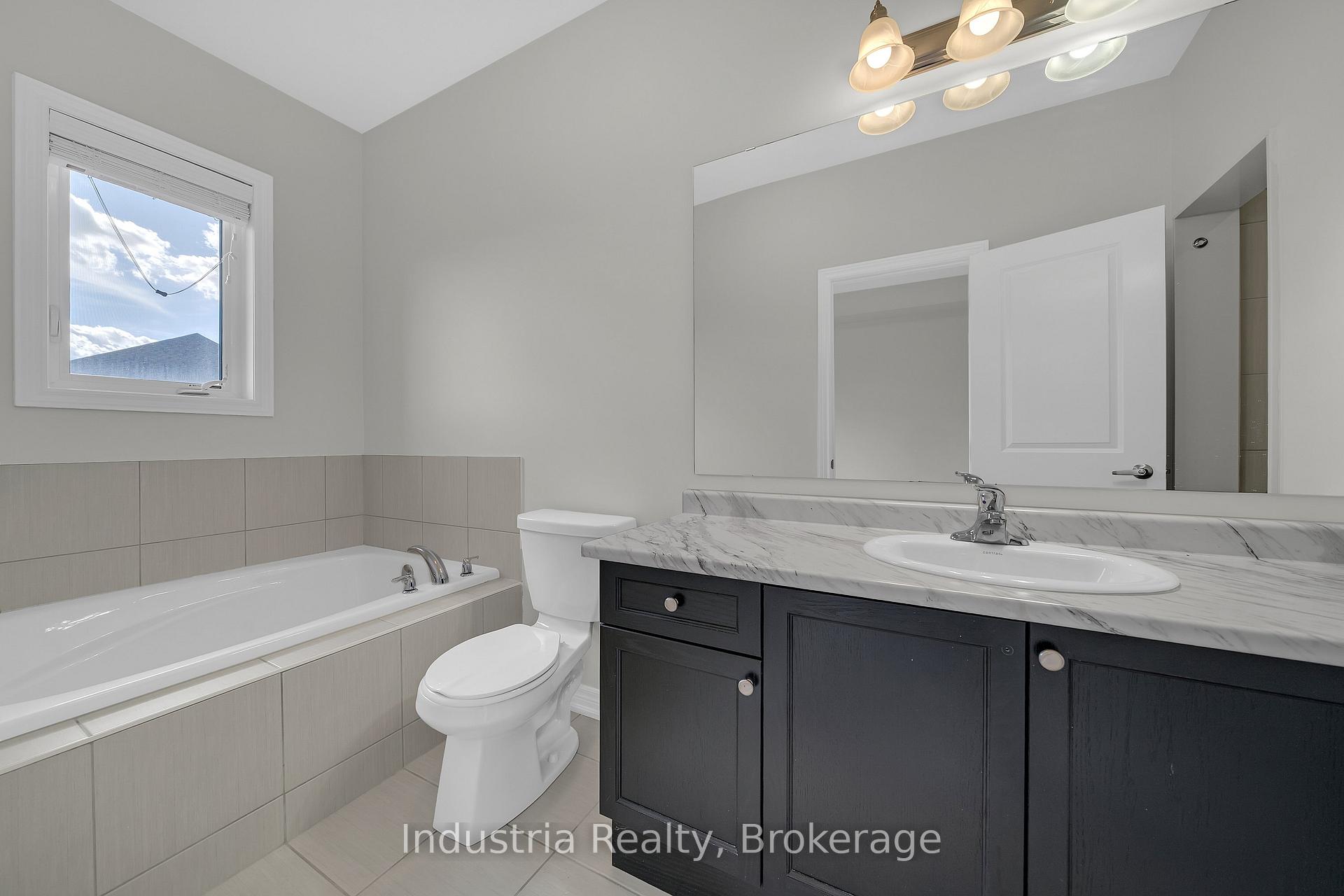 Photo 31 of 196 Coronation Road, Whitby, Rural Whitby — HOMEH