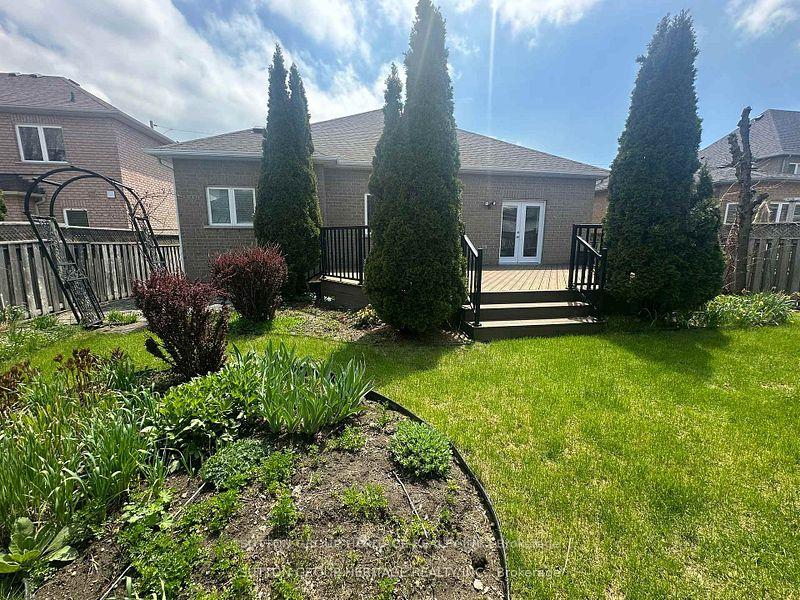 Photo 41 of 1886 Pine Grove Avenue, Pickering, Highbush — HOMEH