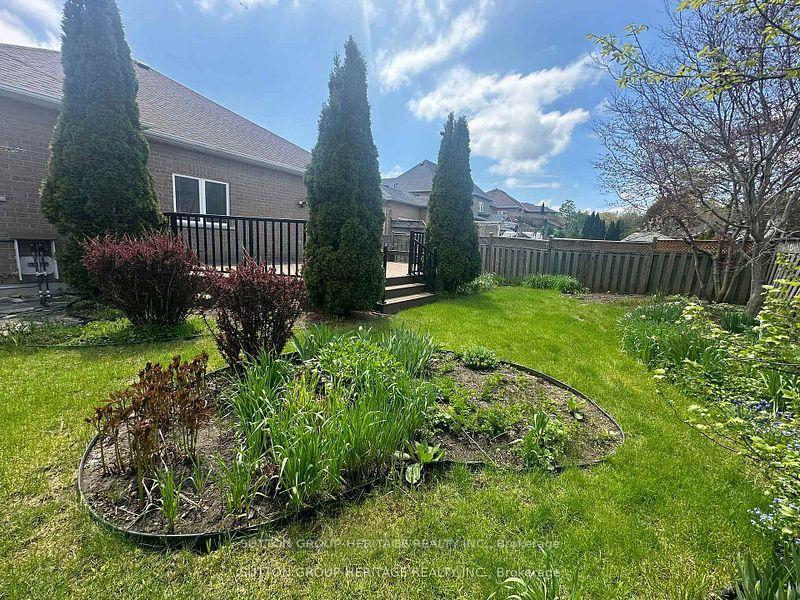 Photo 42 of 1886 Pine Grove Avenue, Pickering, Highbush — HOMEH