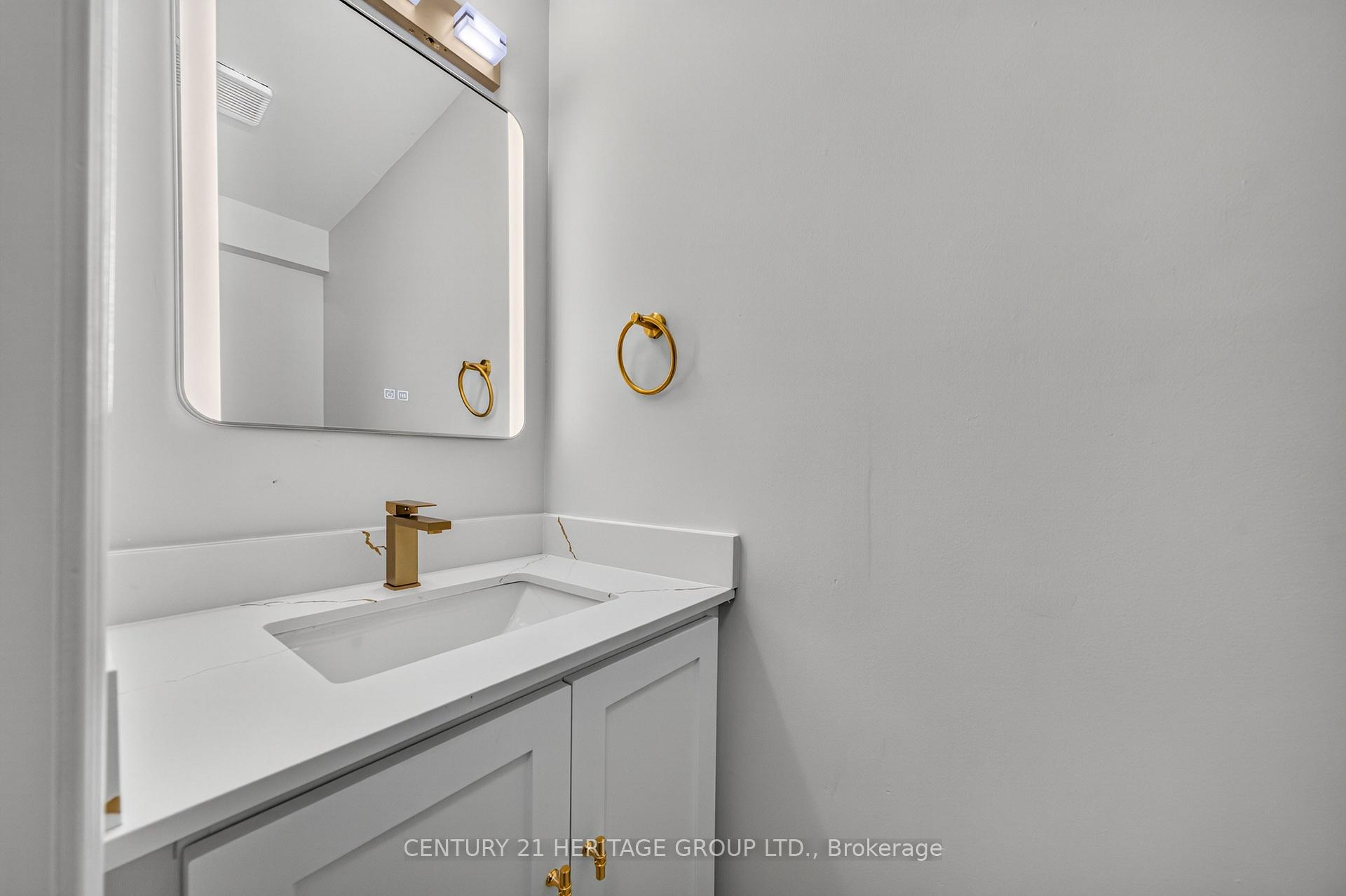 Photo 7 of Unit 1, 1 Guildpark Pathway, Scarborough, Guildwood — HOMEH