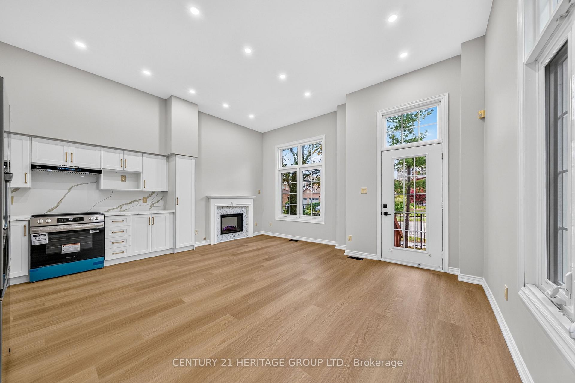 Photo 9 of Unit 1, 1 Guildpark Pathway, Scarborough, Guildwood — HOMEH