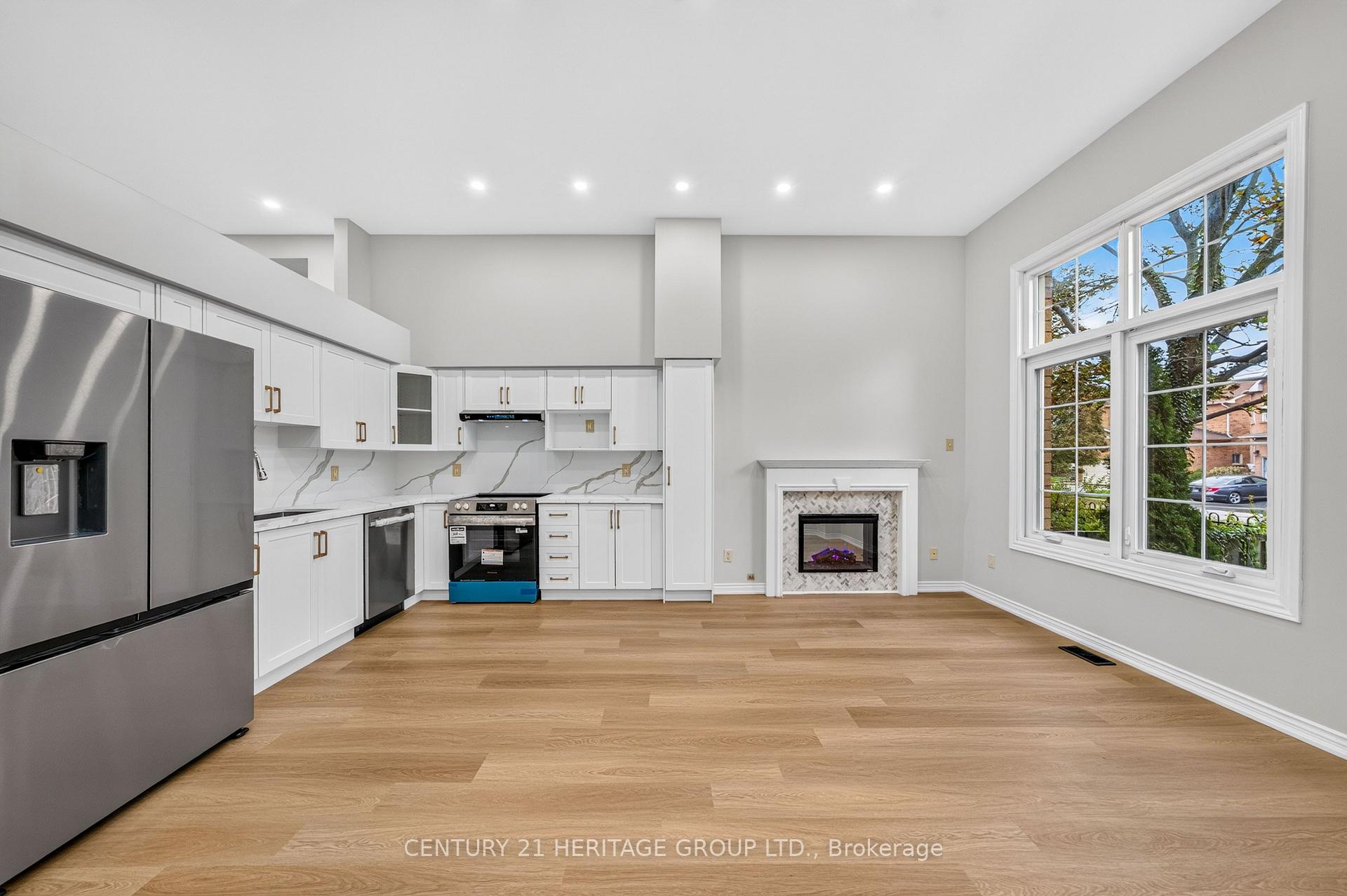Photo 12 of Unit 1, 1 Guildpark Pathway, Scarborough, Guildwood — HOMEH