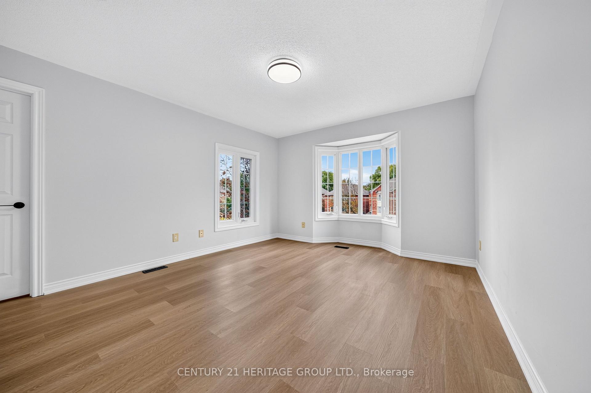 Photo 32 of Unit 1, 1 Guildpark Pathway, Scarborough, Guildwood — HOMEH